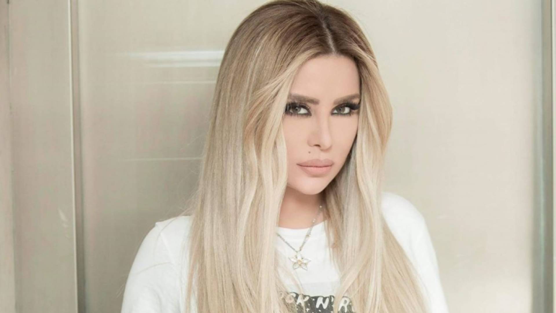 الفنانة السورية ميرنا شلفون