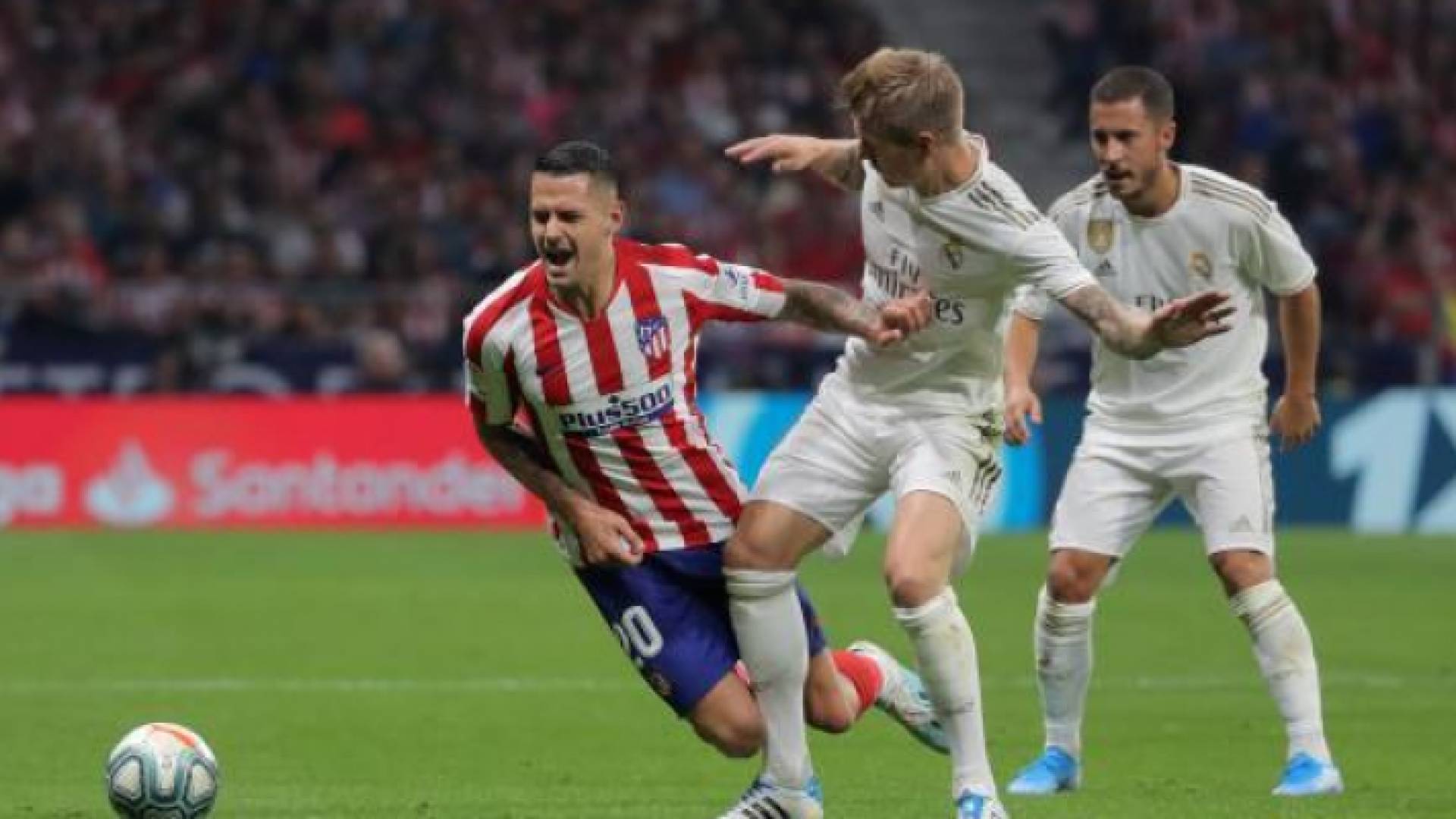 أتلتيكو مدريد يعلن حجم إصابة فيتولو