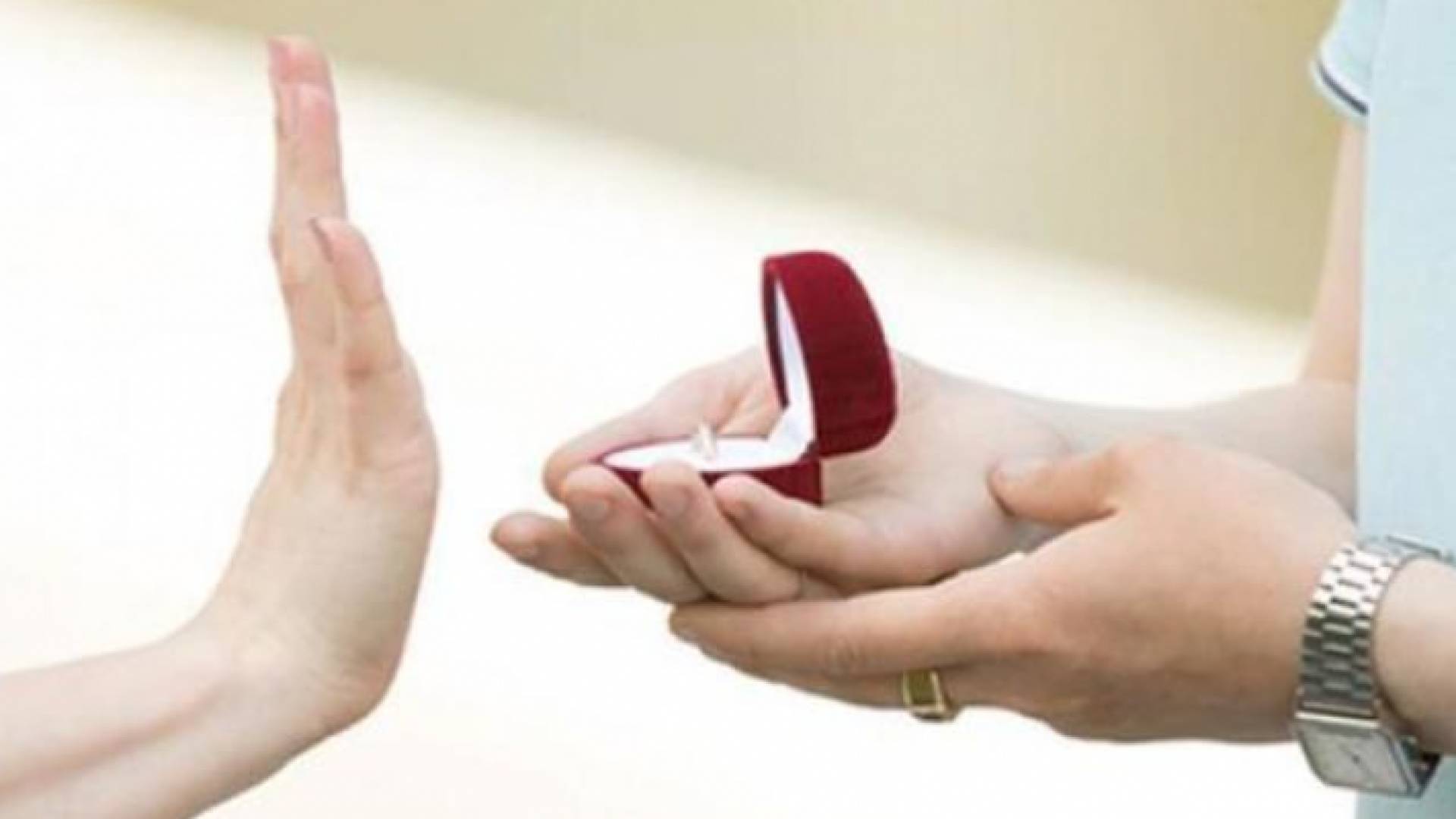 العزوف عن الزواج