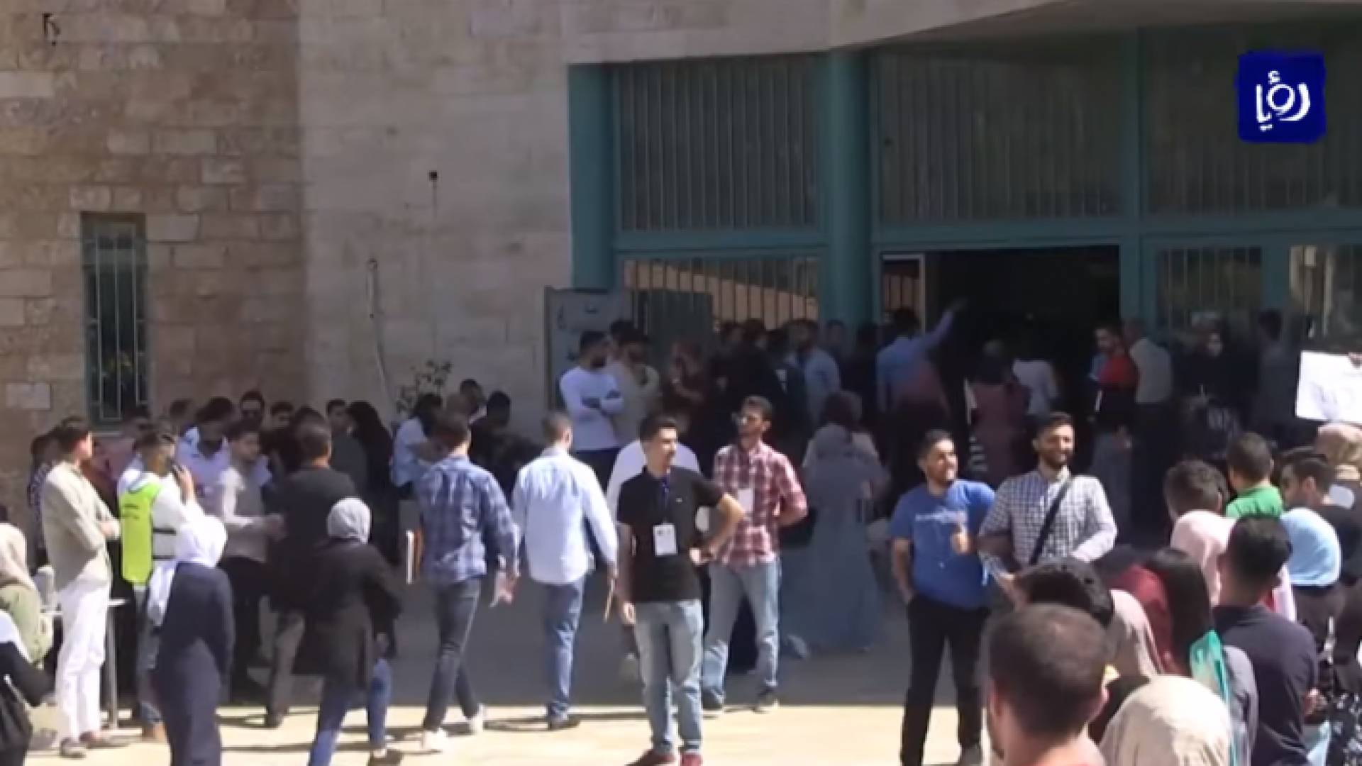 الصورة من الفيديو