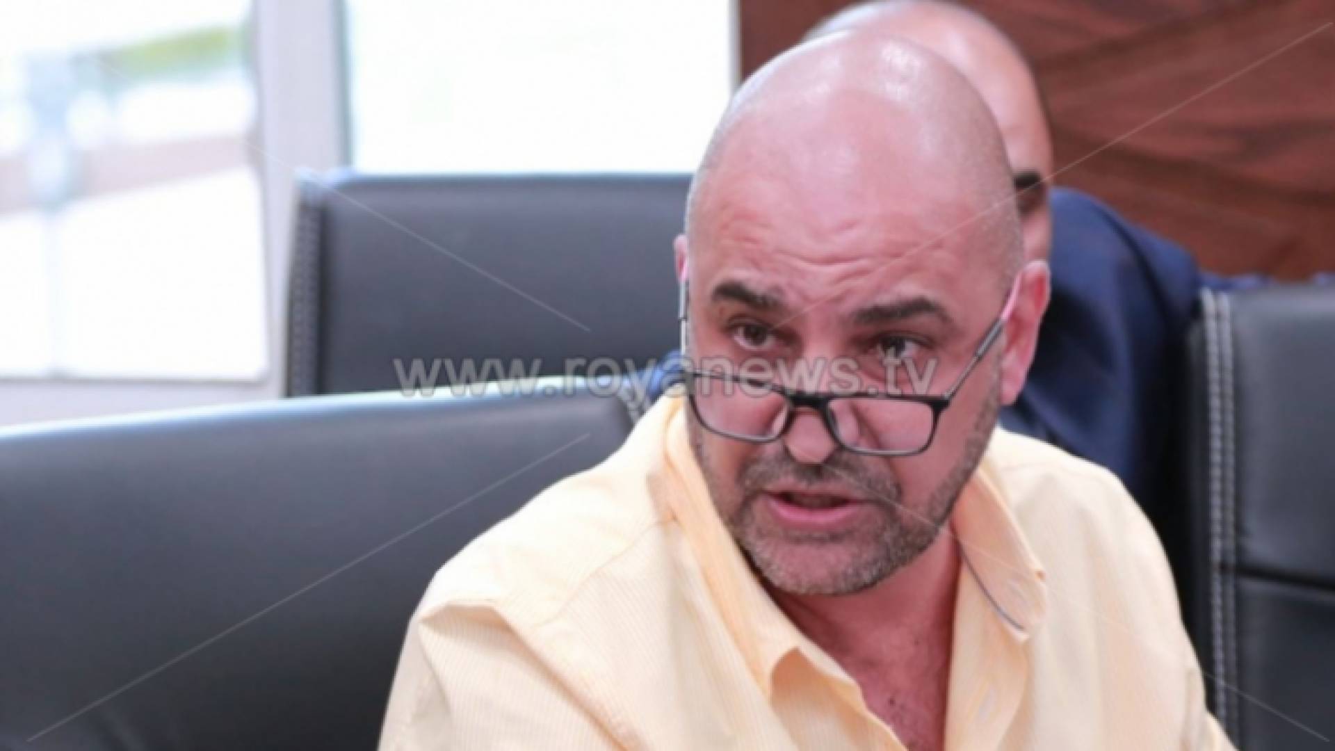 النائب طارق خوري