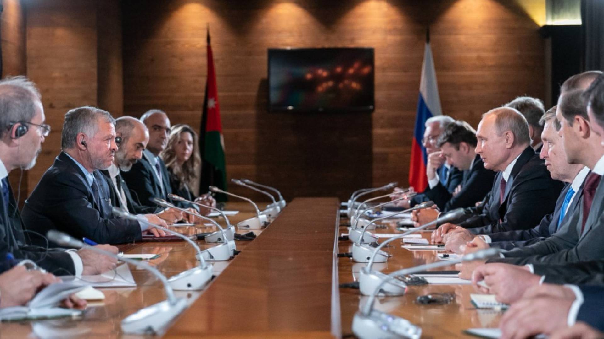 الملك يؤكد أولوية الأردن في حماية أمنه ومصالحه