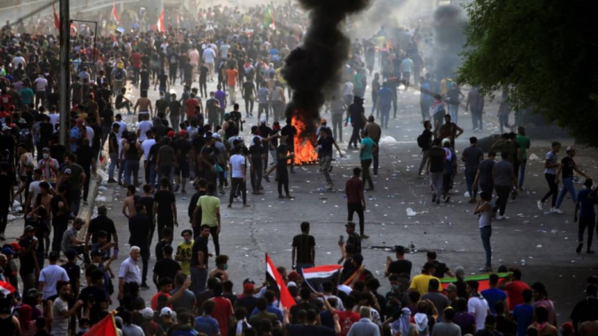 تجدد التظاهرات وإطلاق الرصاص الحي في وسط بغداد