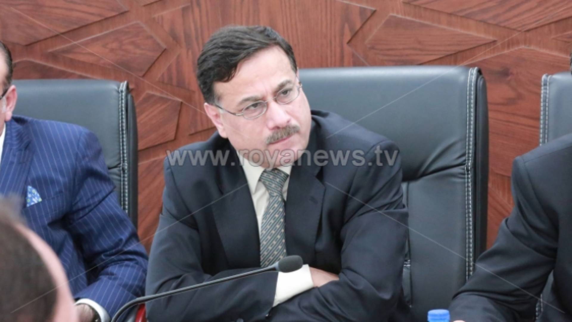 وزير المالية عز الدين كناكرية - ارشيفية