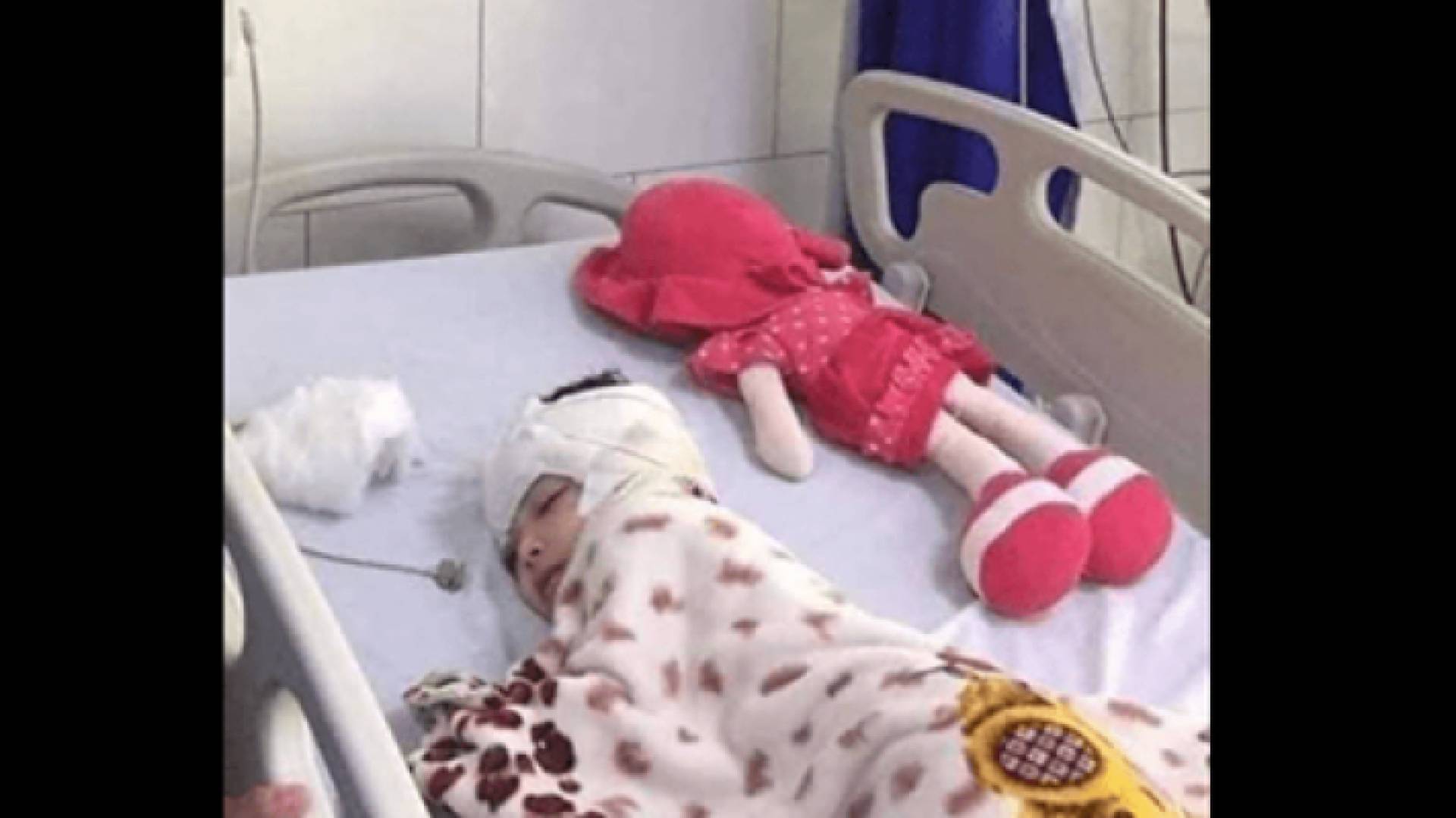 فتحت شقيقة جنه الثلاجة لتناول الأرز فأحرقت جدتها جسدها وشوهت أعضائها التناسلية