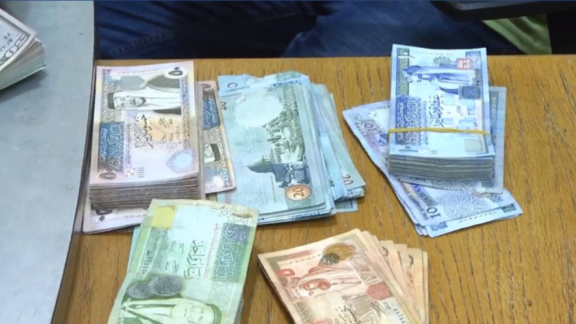 عملة أردنية