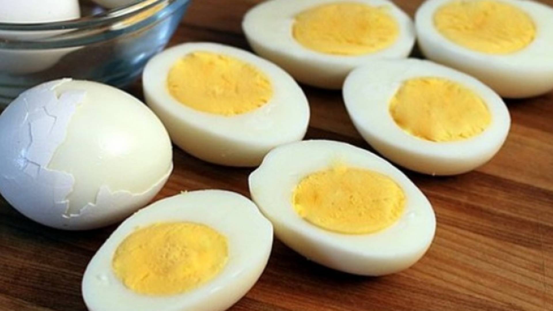 البيض المسلوق