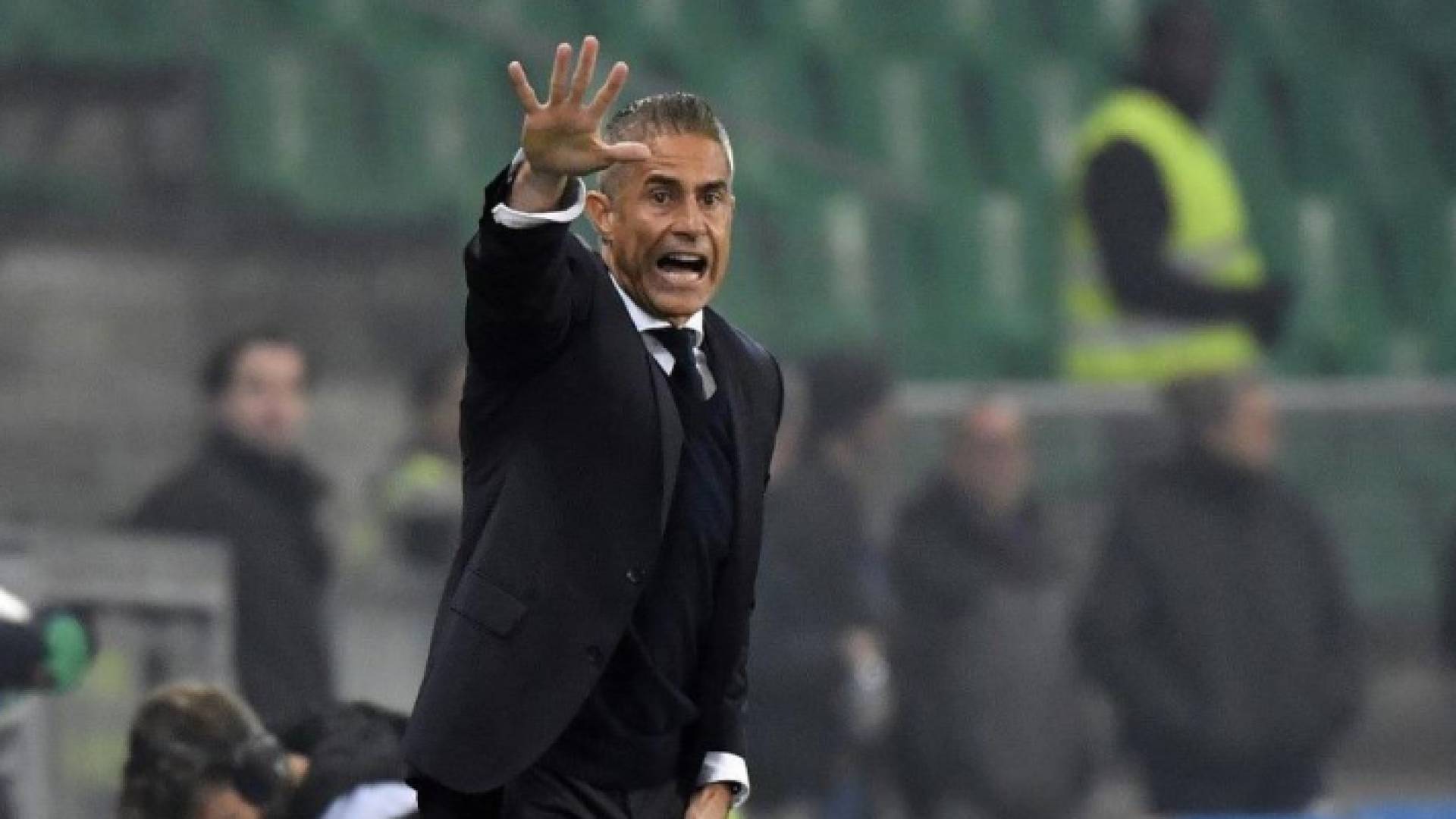 المدرب الفرنسي جيرالد باتيكل خلفا