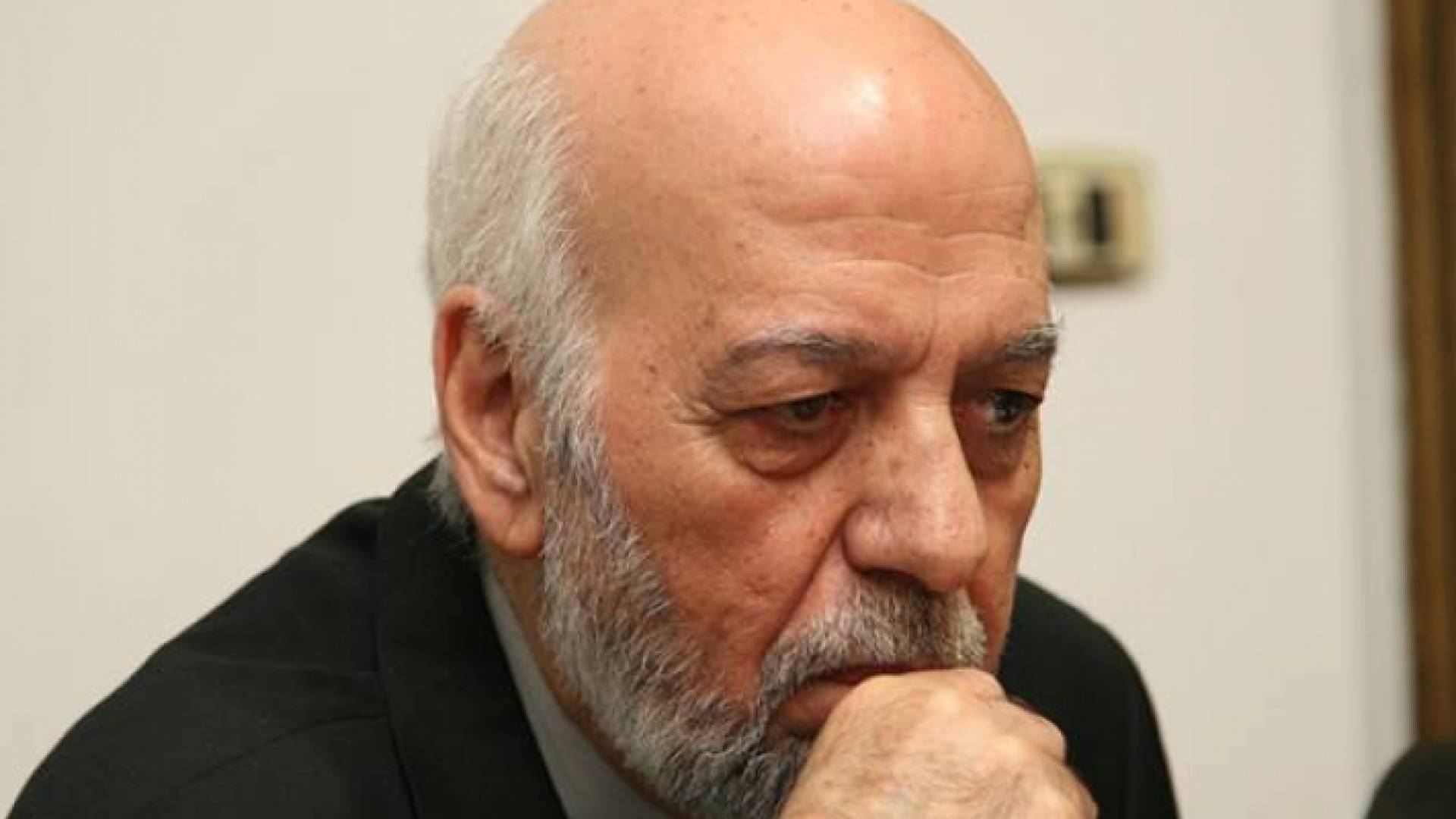 الفنان الأردني جميل عواد