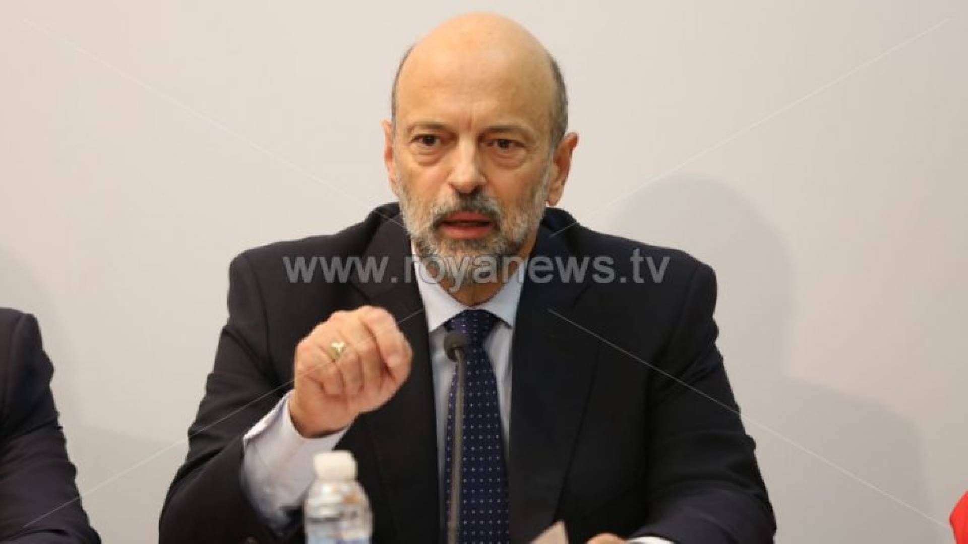 رئيس الوزراء عمر الرزاز