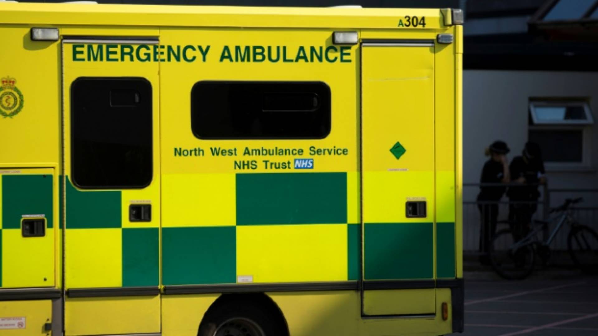 عربة اسعاف في مدينة مانشستر في 11 تشرين الأول