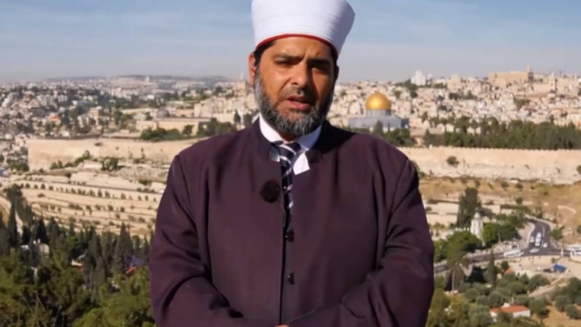 مدير المسجد الأقصى المبارك في مدينة القدس المحتلة الشيخ عمر الكسواني