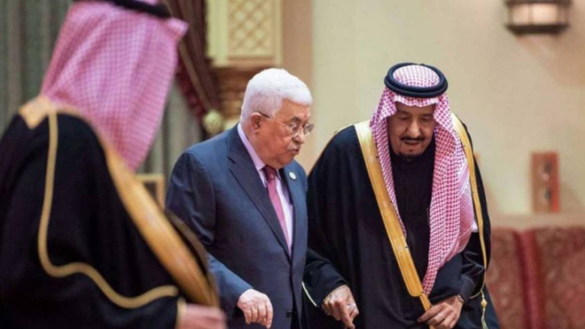 الرئيس الفلسطيني محمود عباس والعاهل السعودي الملك سلمان - ارشيفية