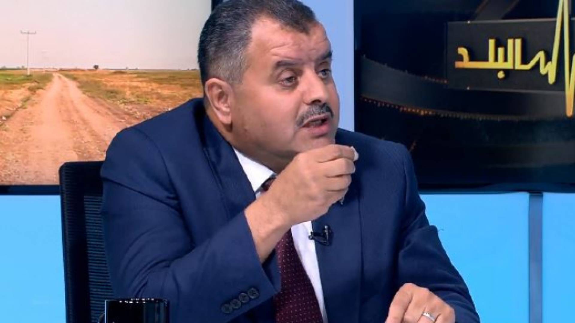 من الحلقة