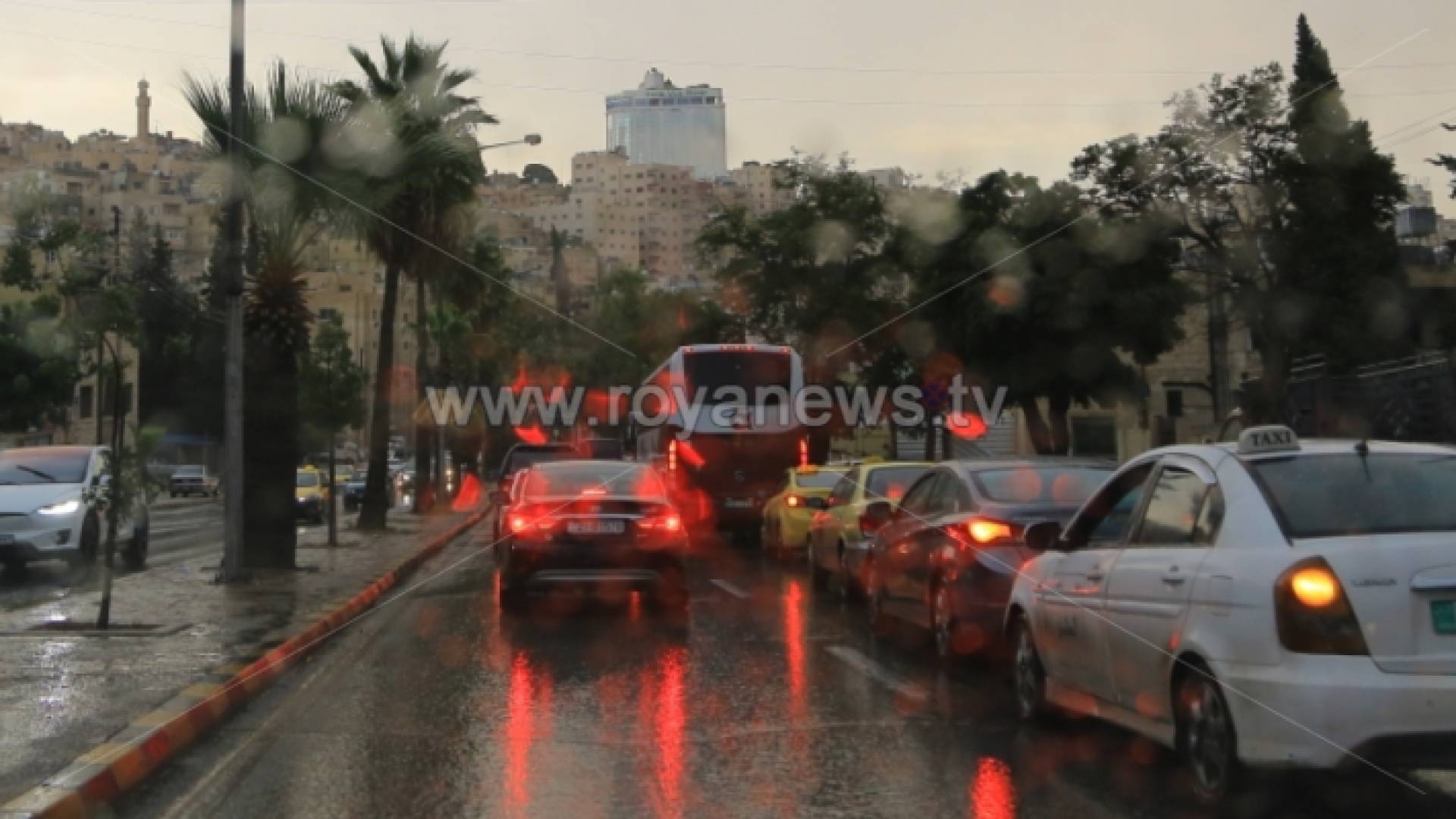 حالة الطقس في الأردن الخميس وتحذيرات من الانزلاقات وتشكل السيول