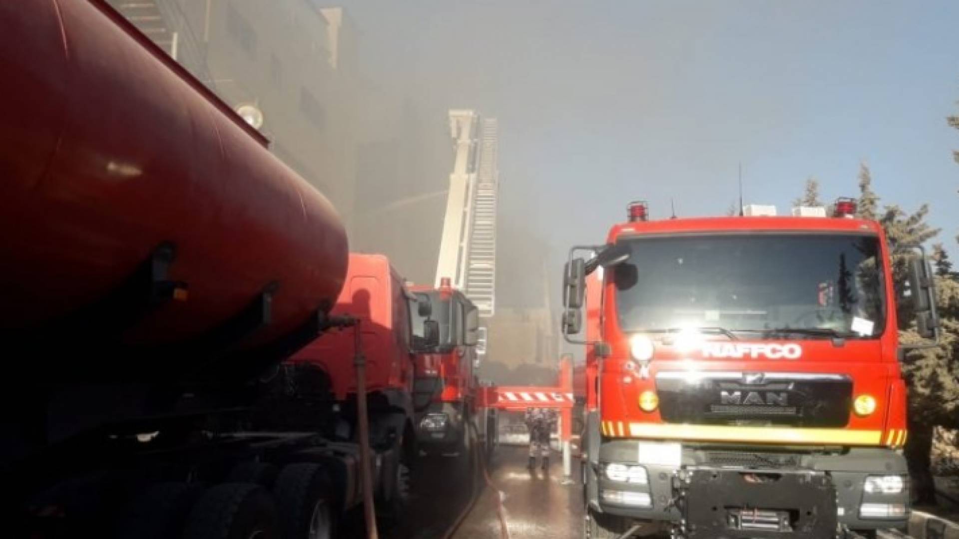 كوادر الدفاع المدني