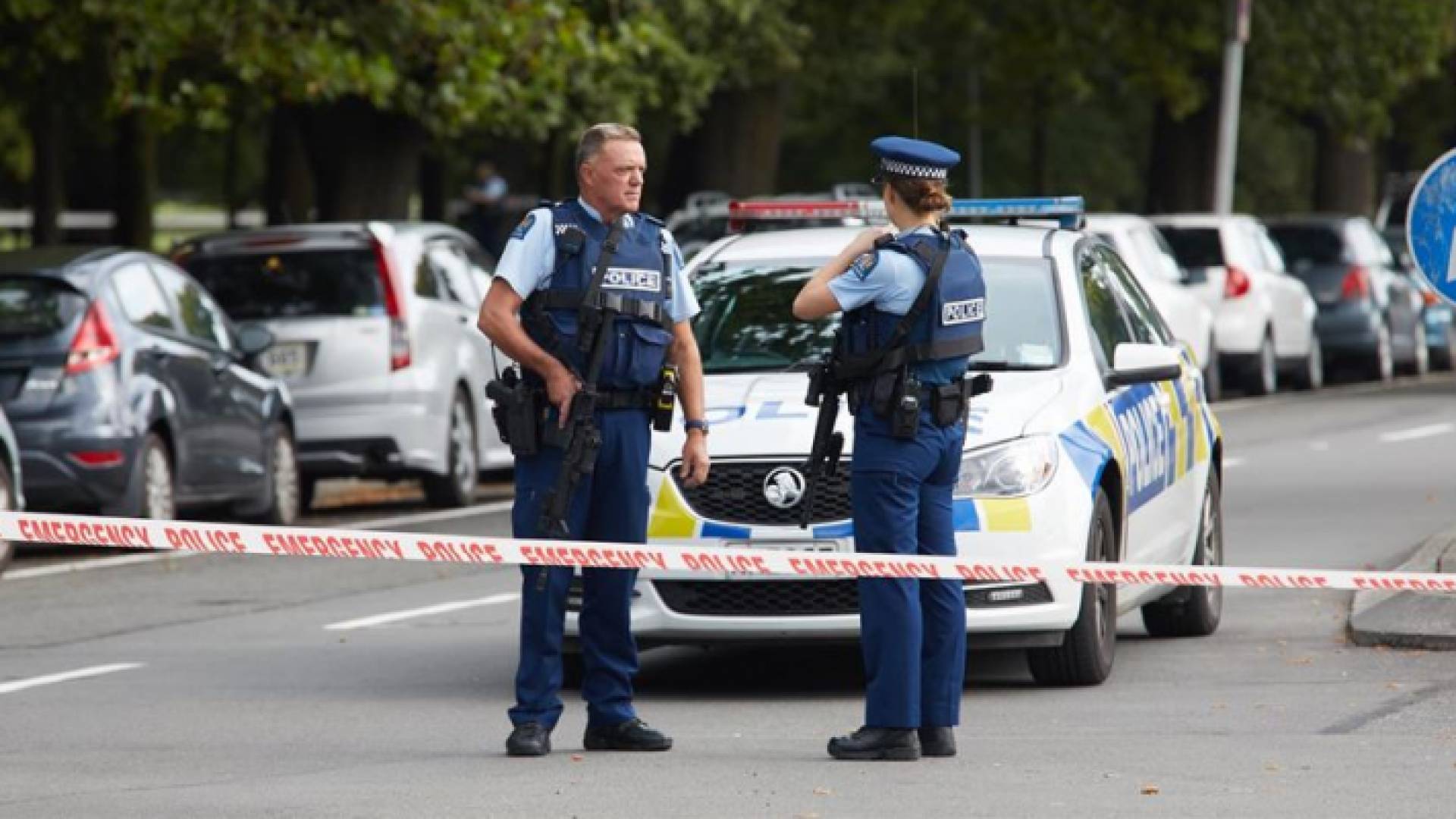 نيوزيلندا.. دوريات مسلحة لأول مرة بعد "مذبحة المسجدين"