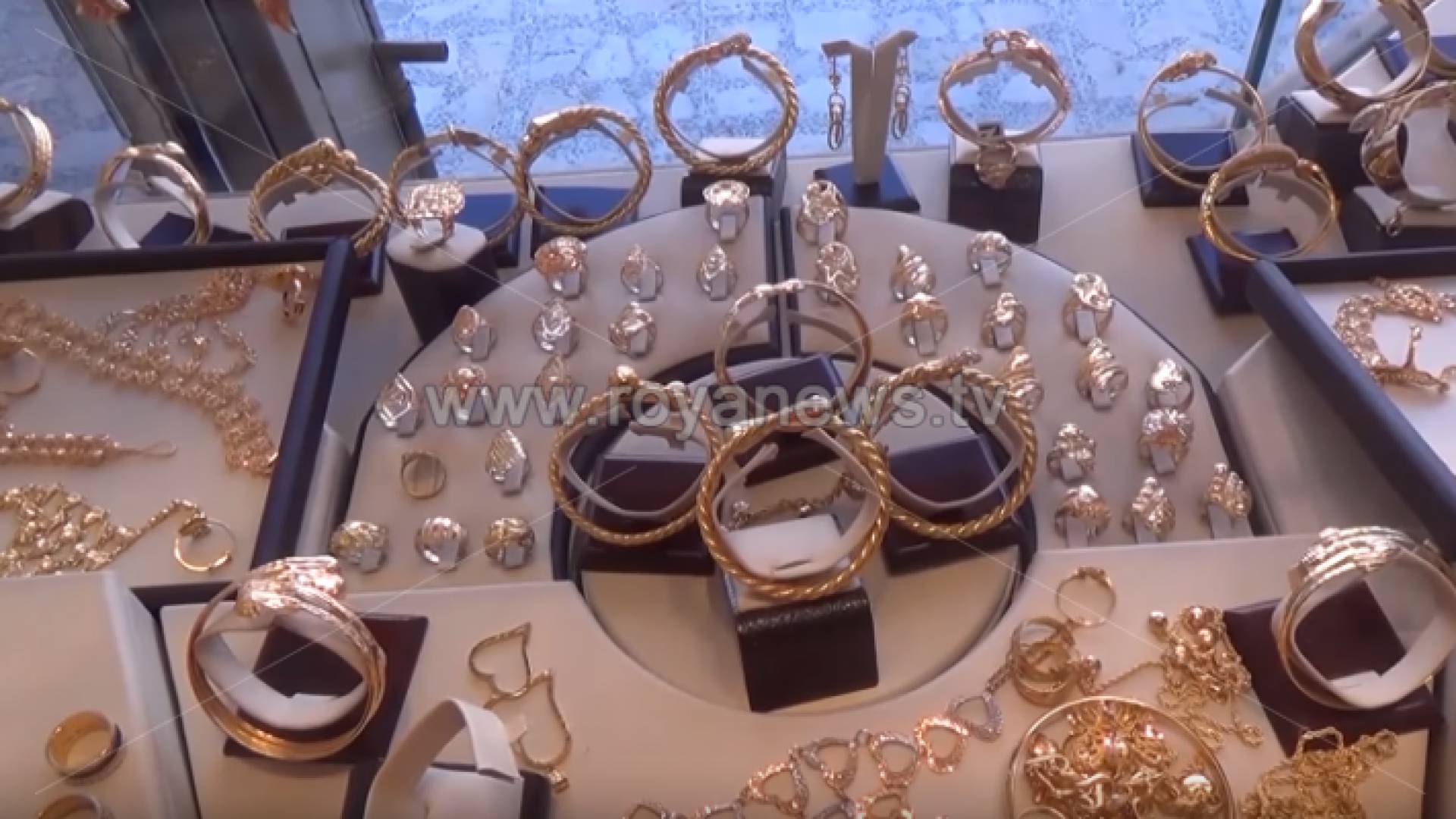 مصاغ ذهبية - ارشيفية