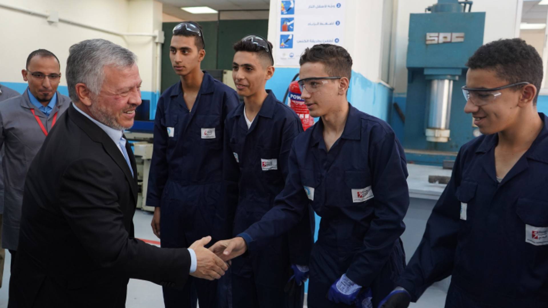 الملك يزور معهد ماركا للتدريب المهني
