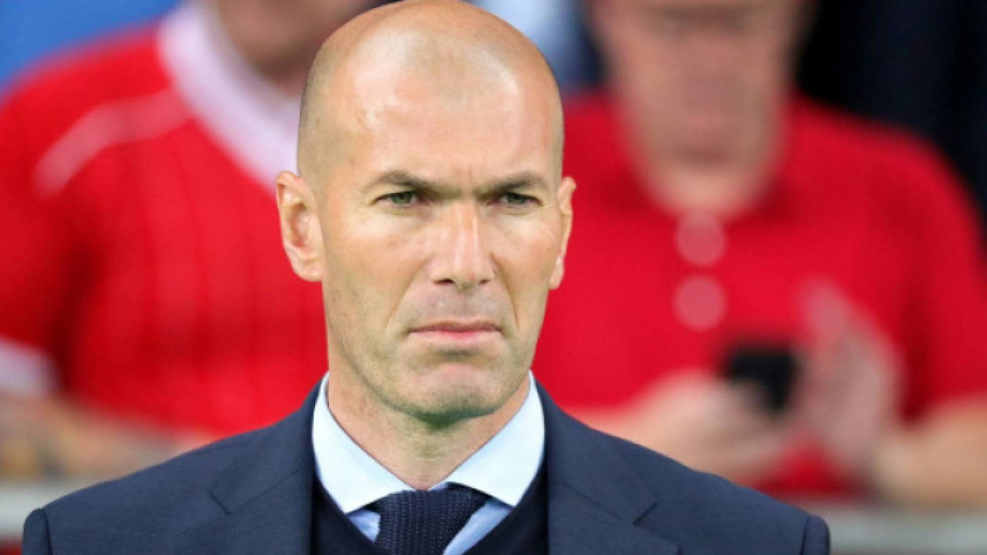 المدير الفني لنادي ريال مدريد الفرنسي زين الدين زيدان