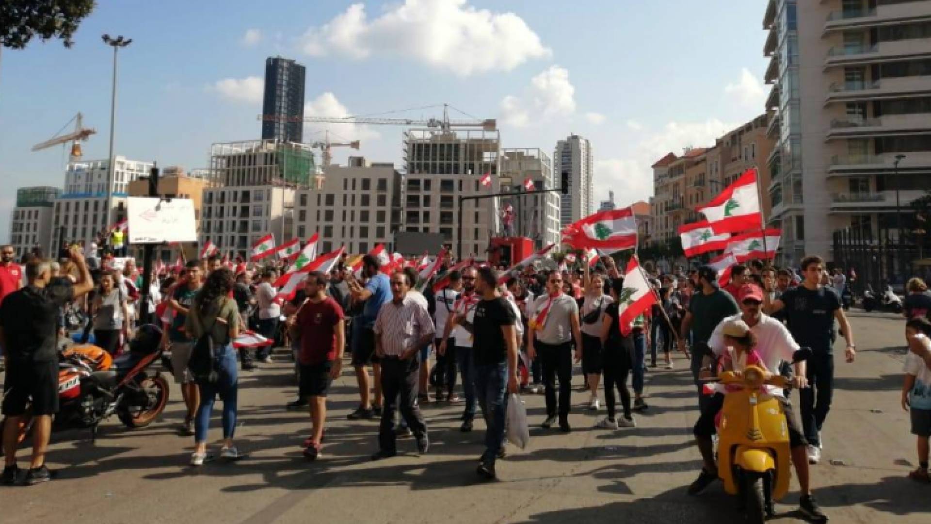 المظاهرات في لبنان