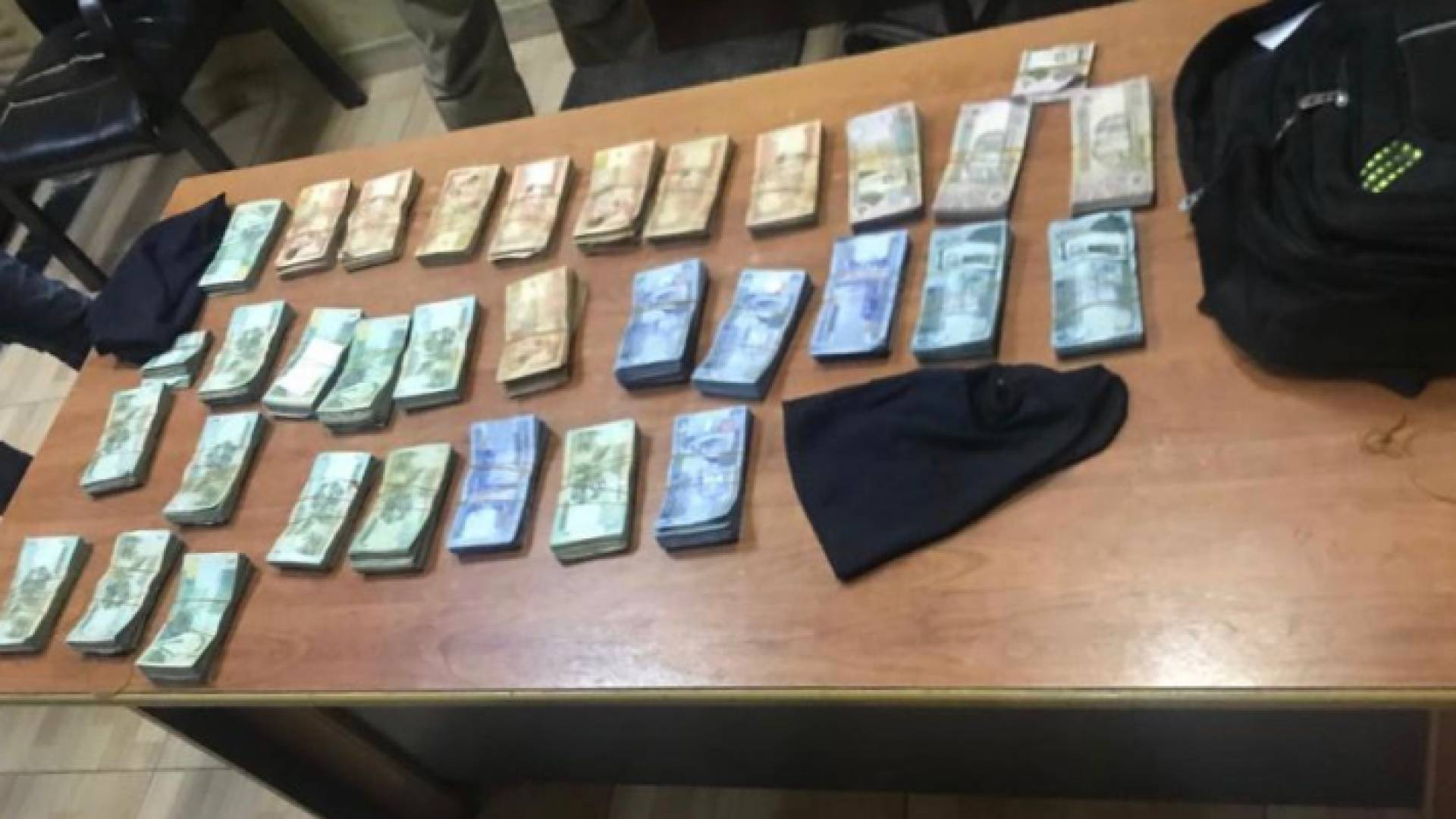 القبض على منفذ عملية السطو الرئيسي على أحد البنوك في عمان