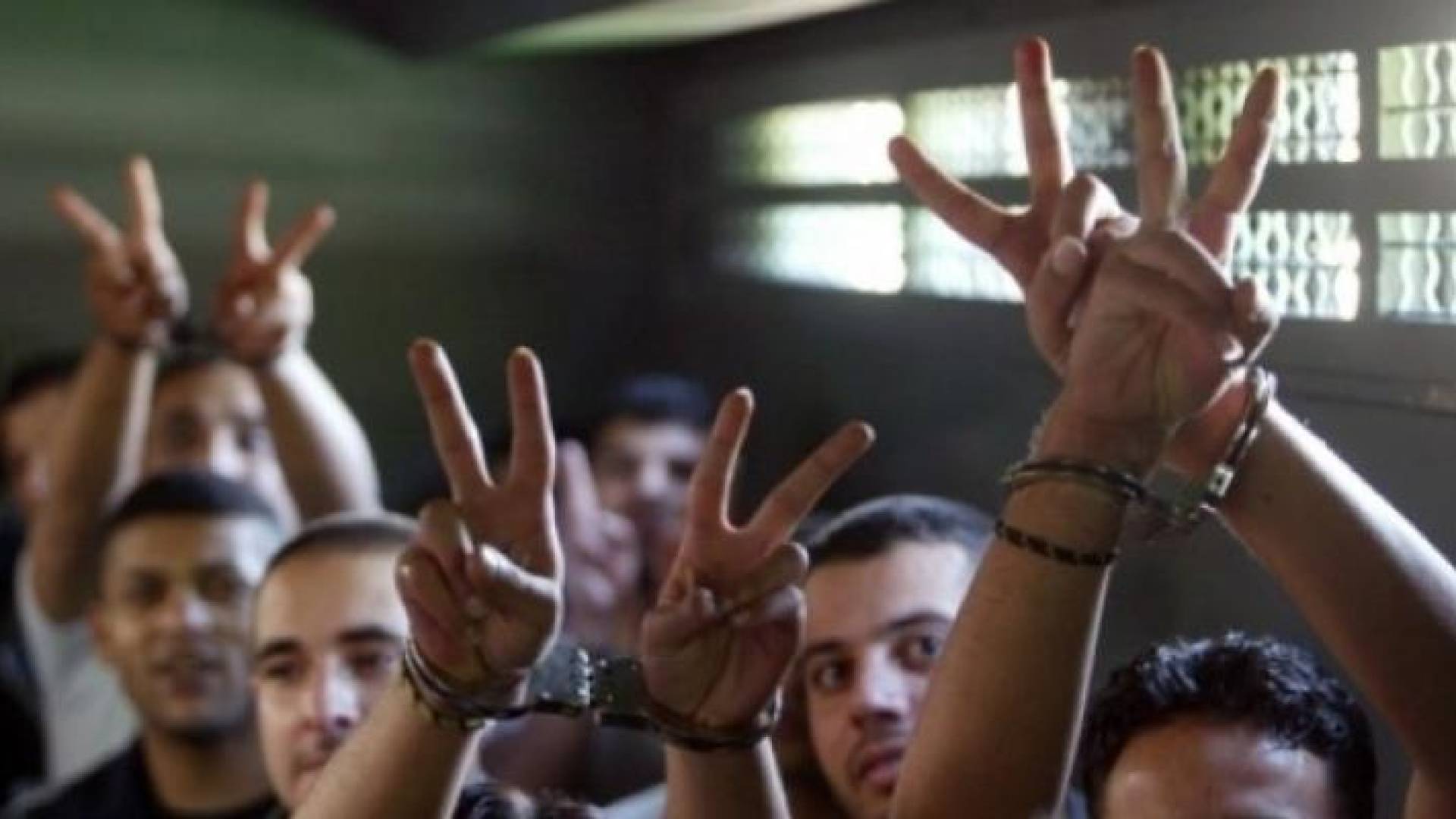 اسرى في سجون الاحتلال