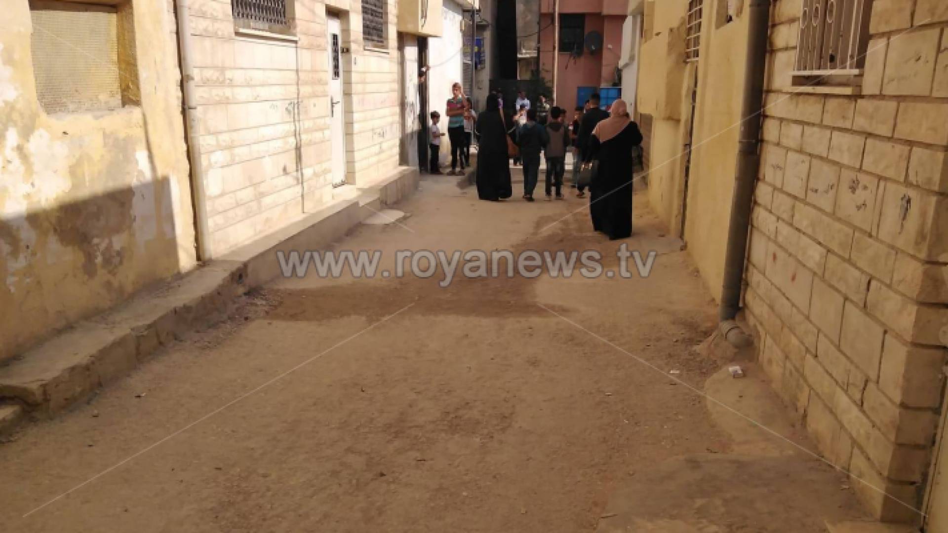 جريمة جديدة ..اردني يطعن زوجته وابنتيه وينتحر في عمان