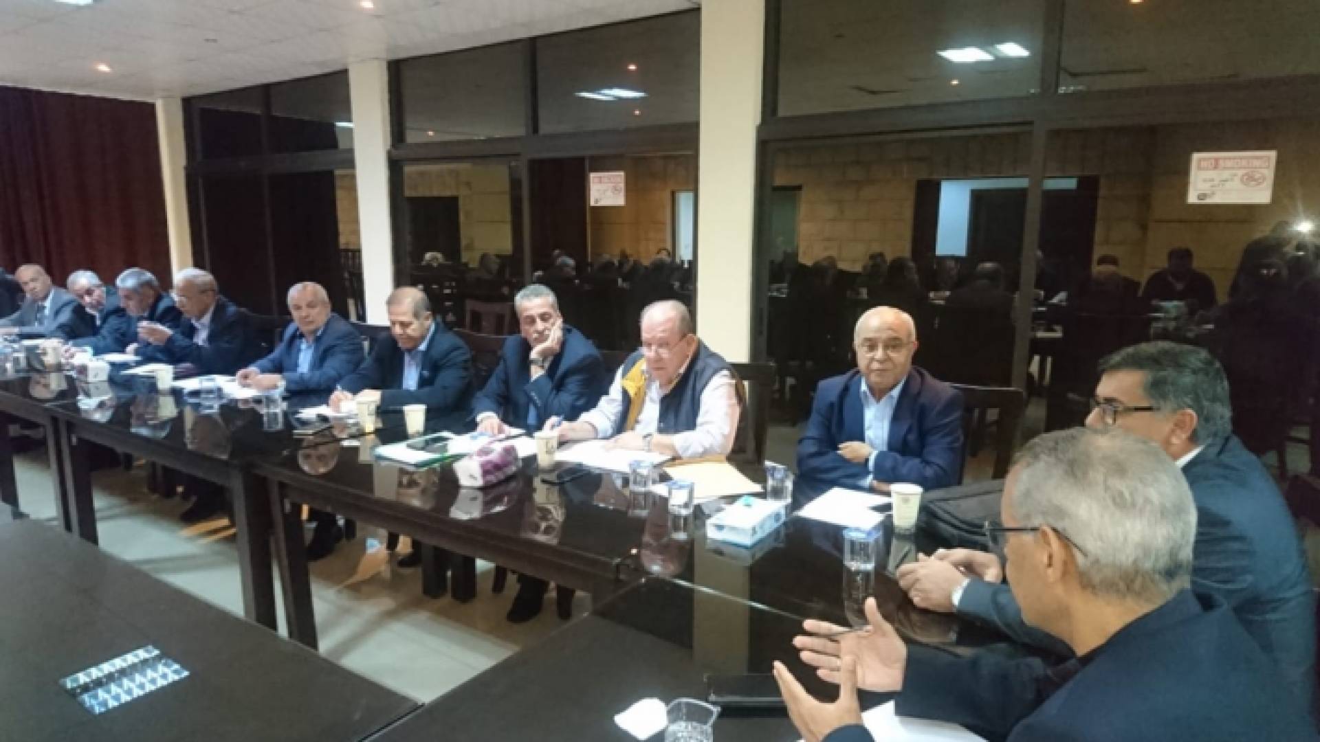 اللجنة الاستشارية لنقابة الاطباء