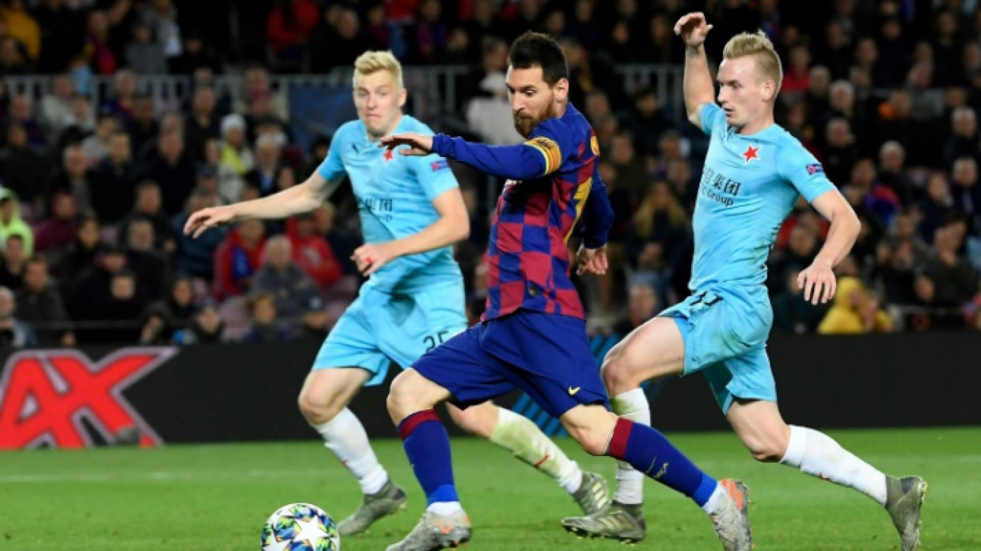 دوري أبطال أوروبا: برشلونة يتابع تعثره ويتعادل مع سلافيا براغ