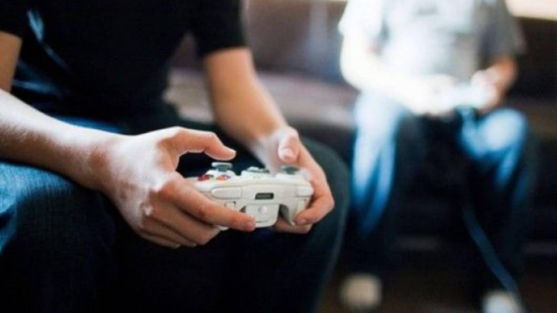 الألعاب الإلكترونية تودي بحياة مراهق تايلاندي