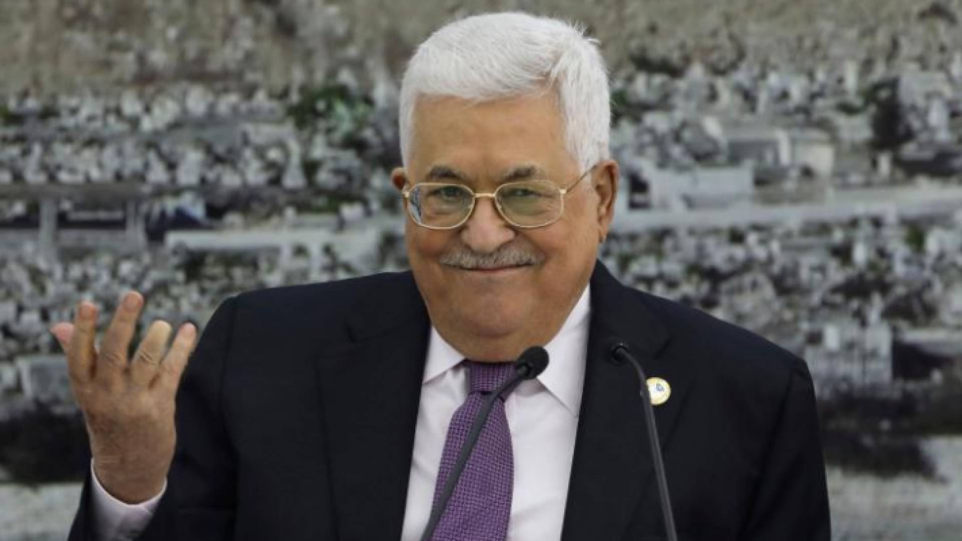 الرئيس محمود عباس