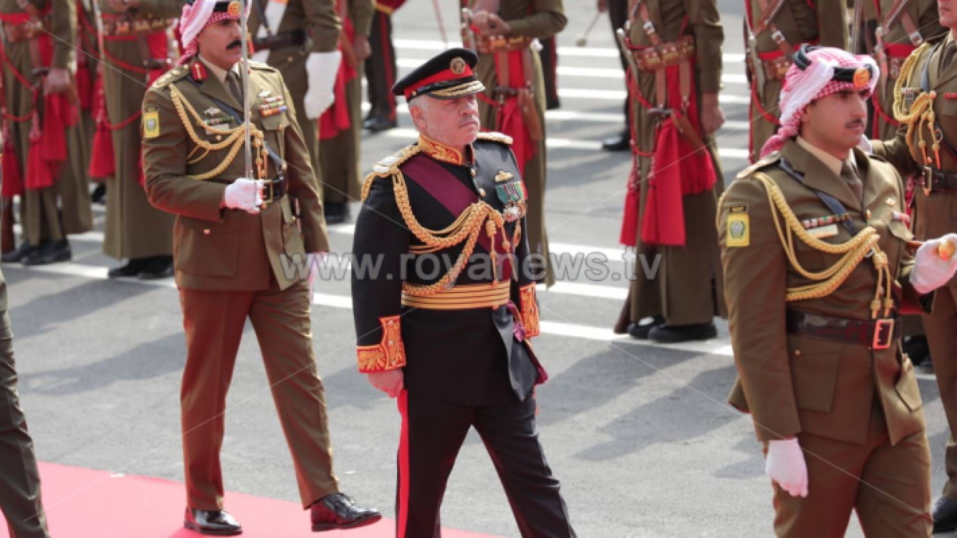 جلالة الملك عبدالله الثاني يصل الى مجلس الأمة