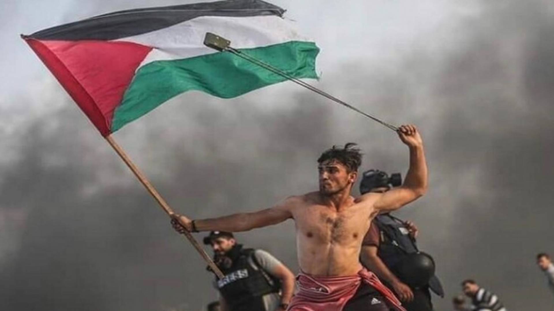 أفضل صورة في العالم لشاب فلسطيني من غزة
