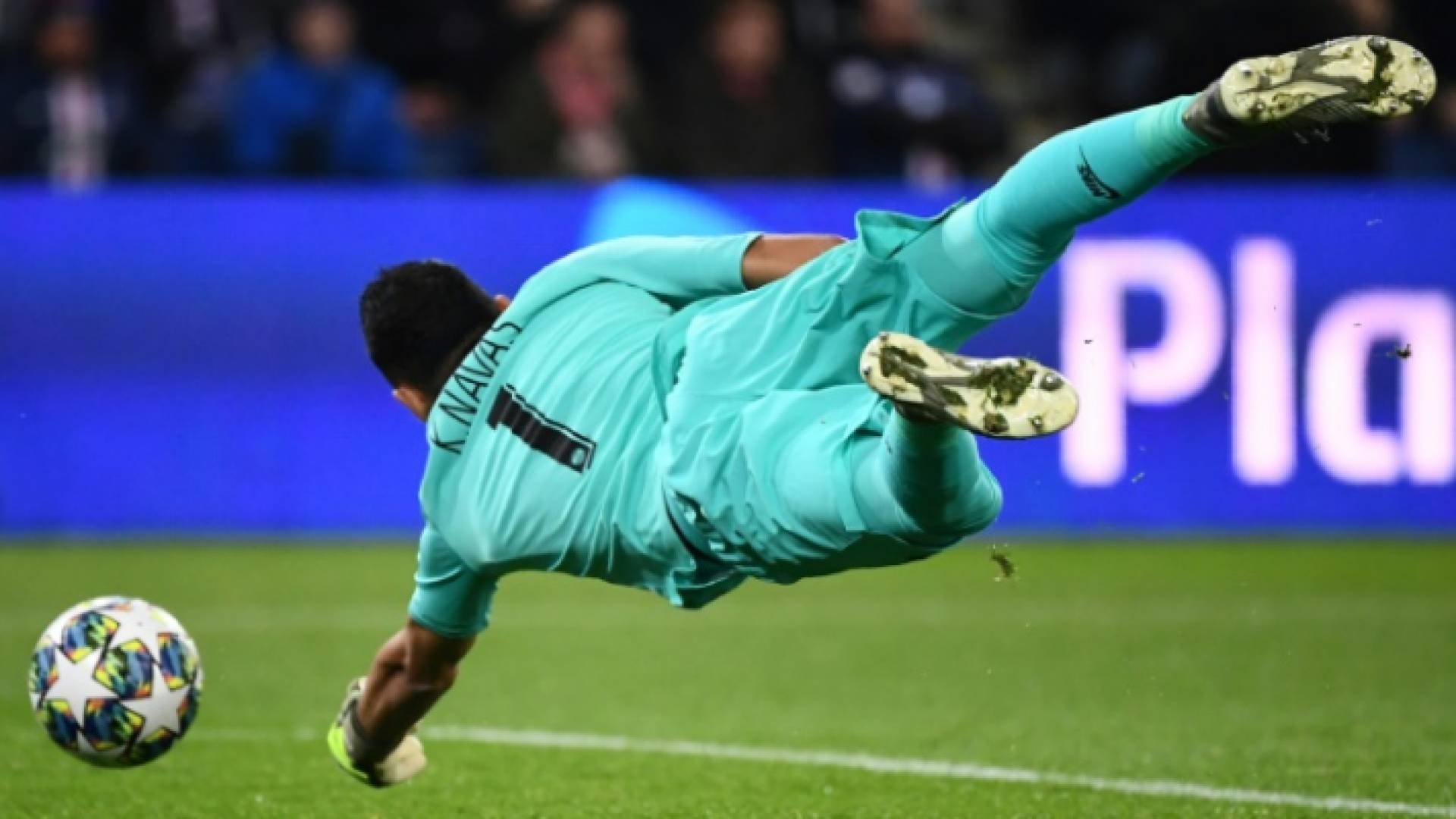 نافاس - حارس باريس سان جيرمان