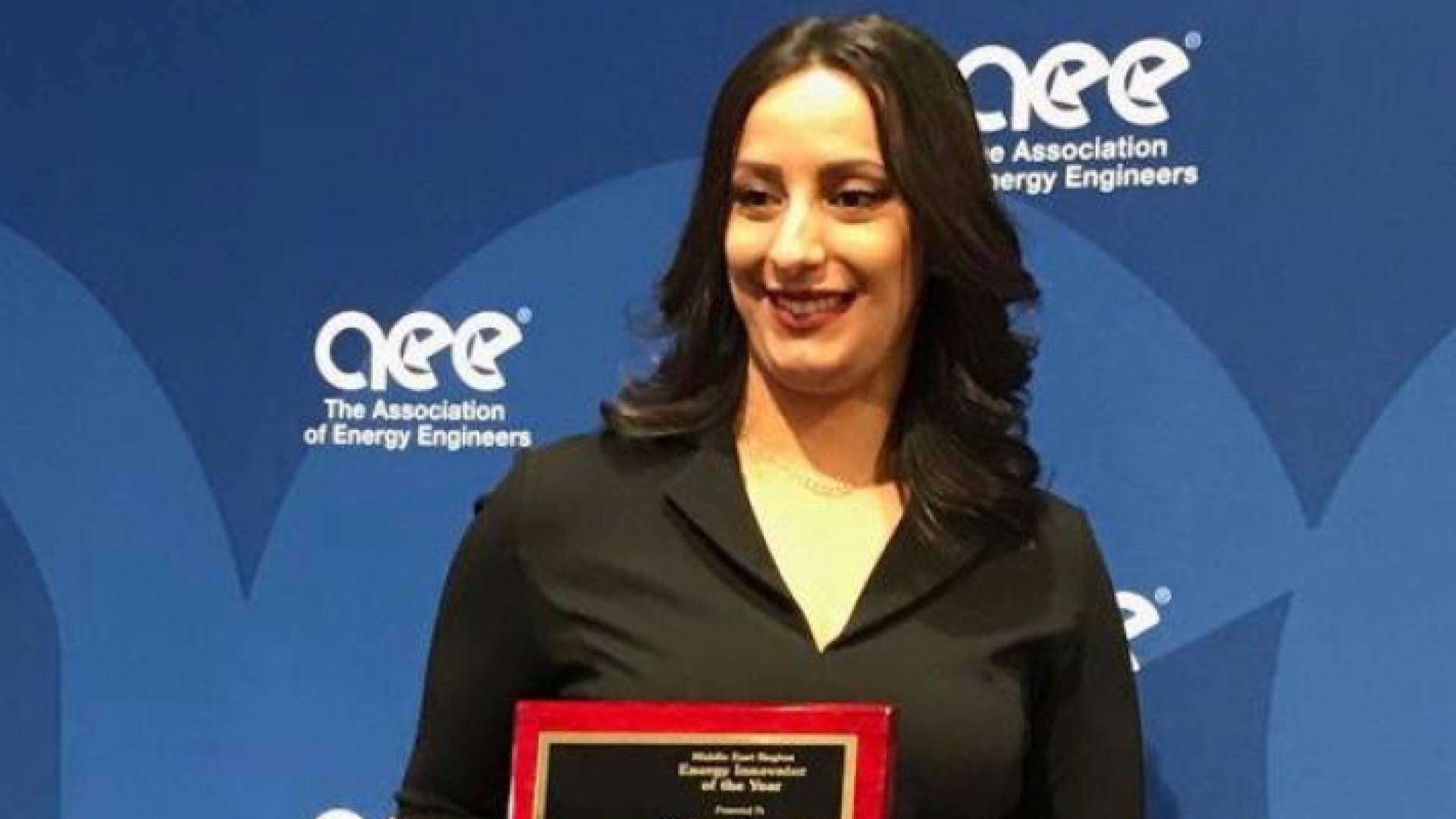 الأردنية ديانا العثامنة تفوز بجائزة (مبتكر الطاقة) للعام 2019