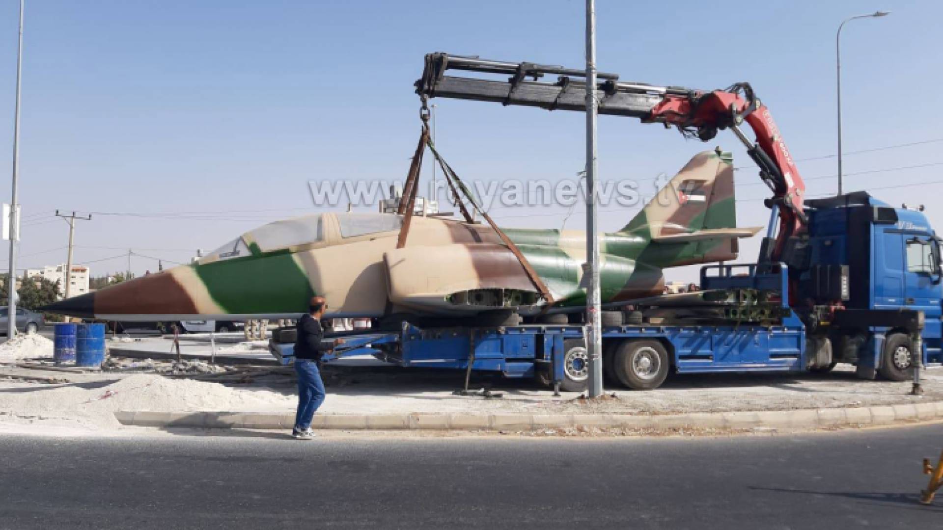 صورة لنصب الطائرة في الكرك