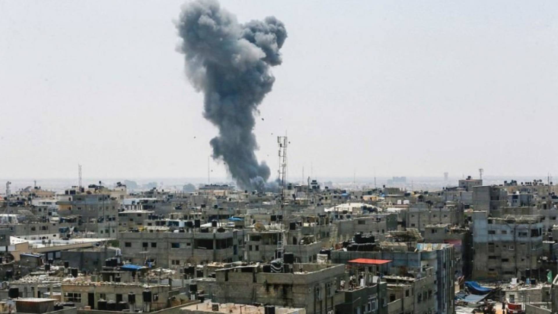 قصف غزة - ارشيفية