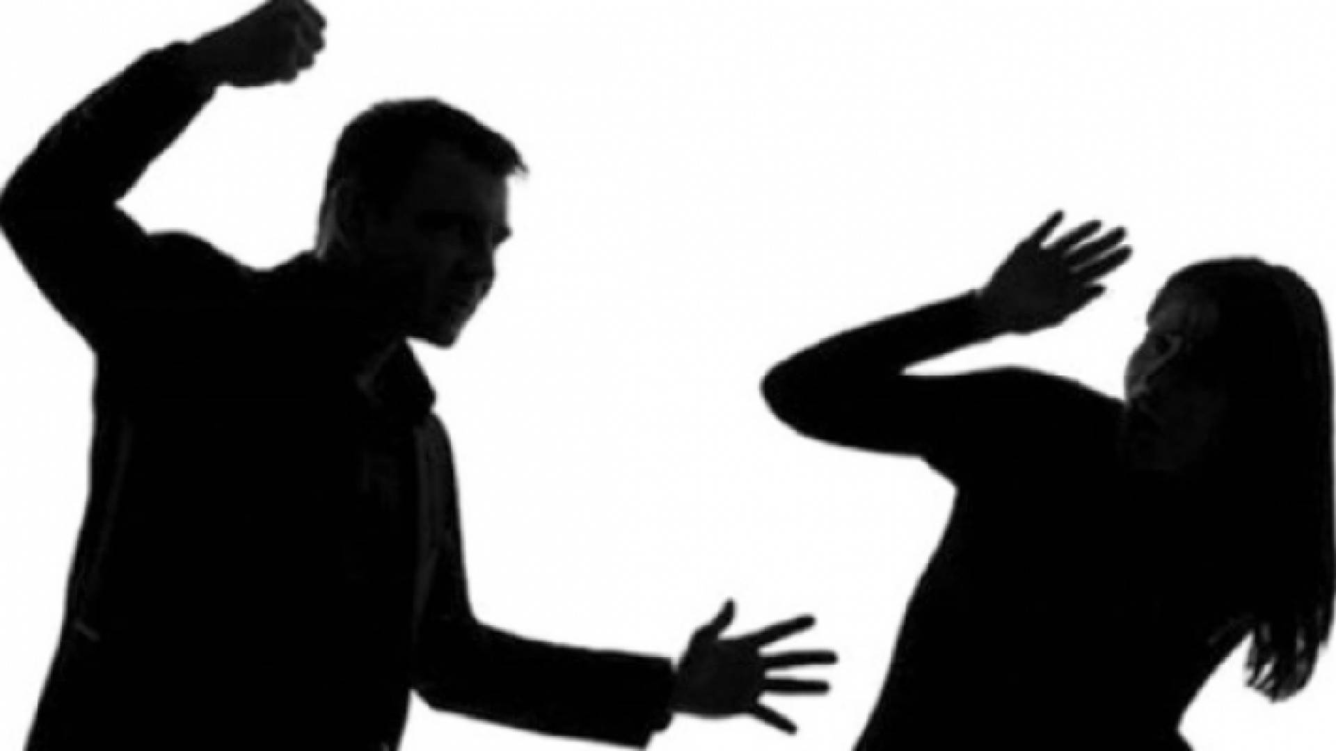 العنف ضد المرأة