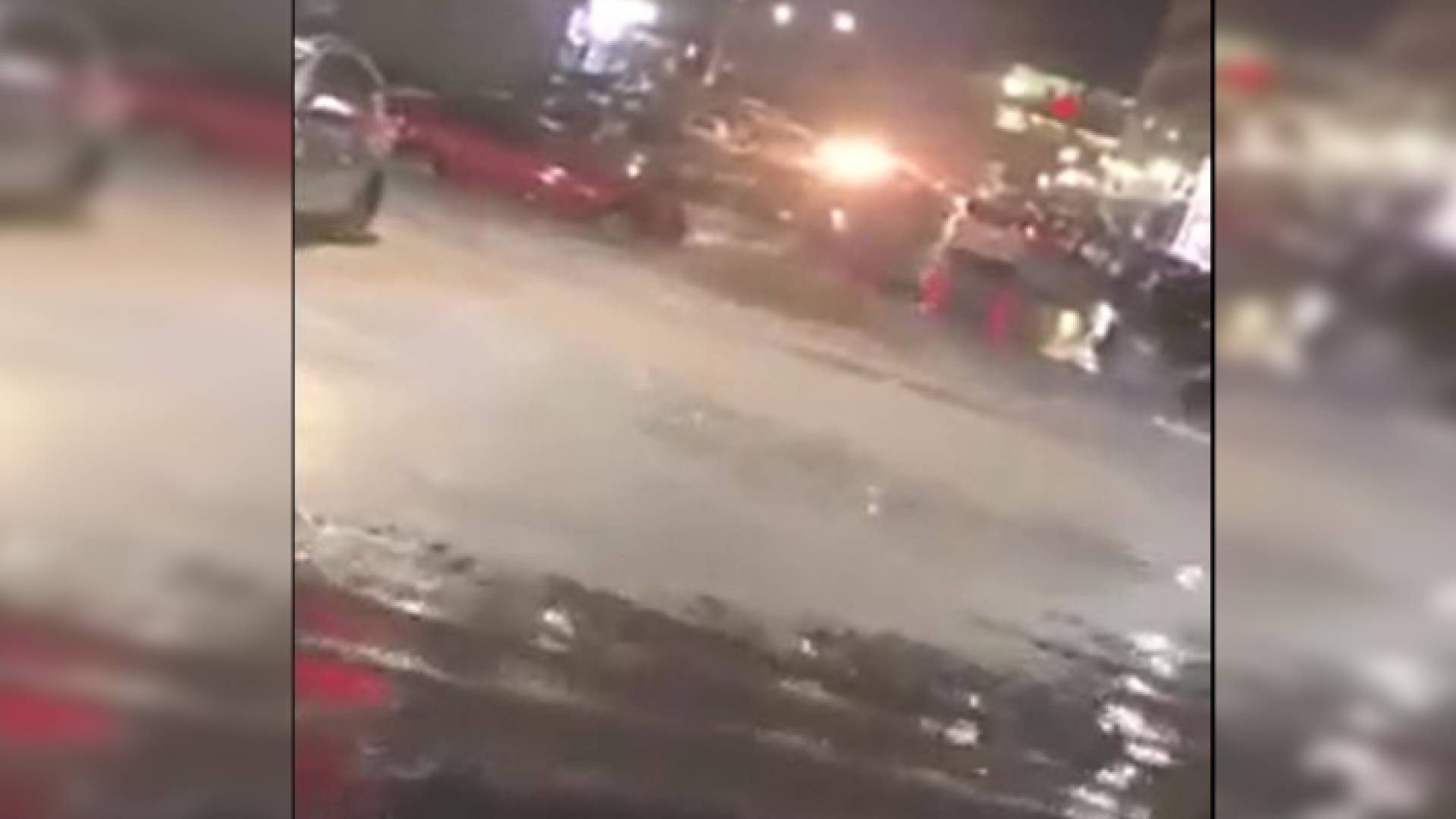 نشطاء: بركة في محيط الدوار السابع بسبب ارتفاع منسوب المياه نتيجة تساقط الأمطار مساء الجمعة