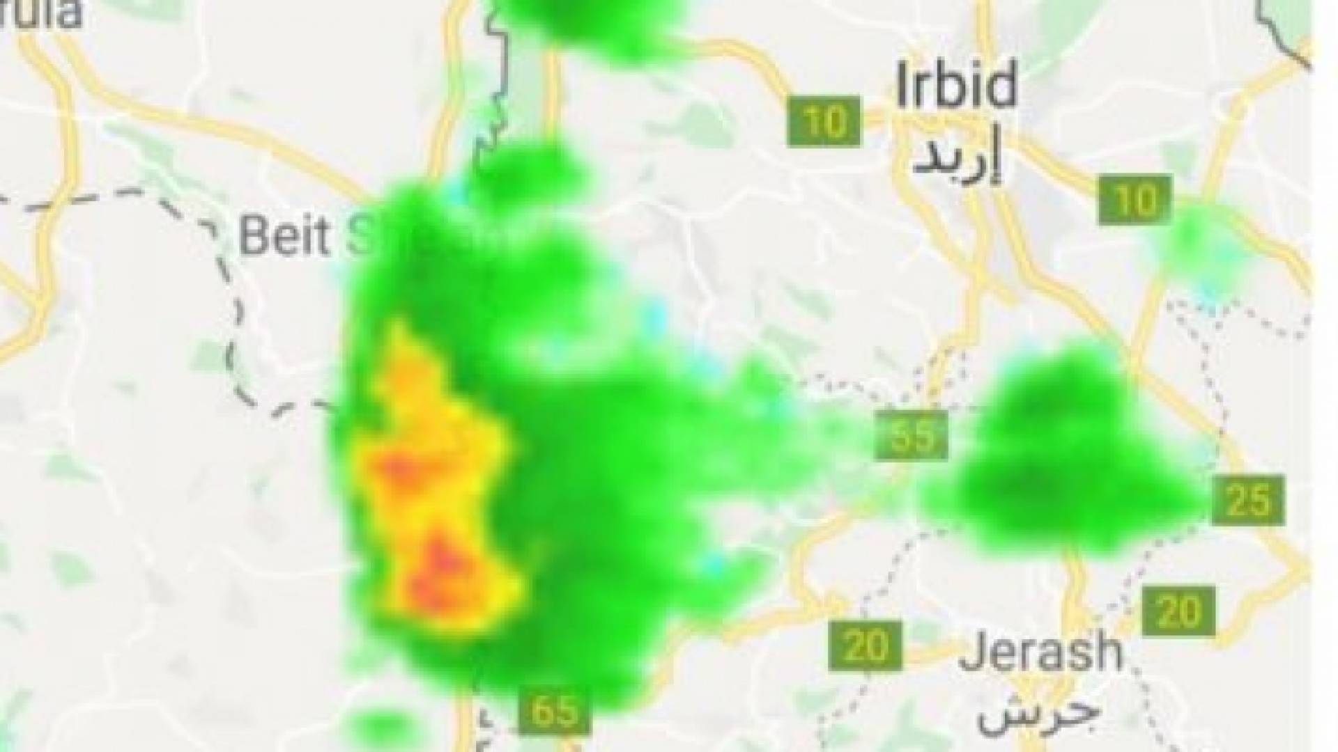 سحب رعدية قوية على الأغوار الشمالية وتحذير من السيول