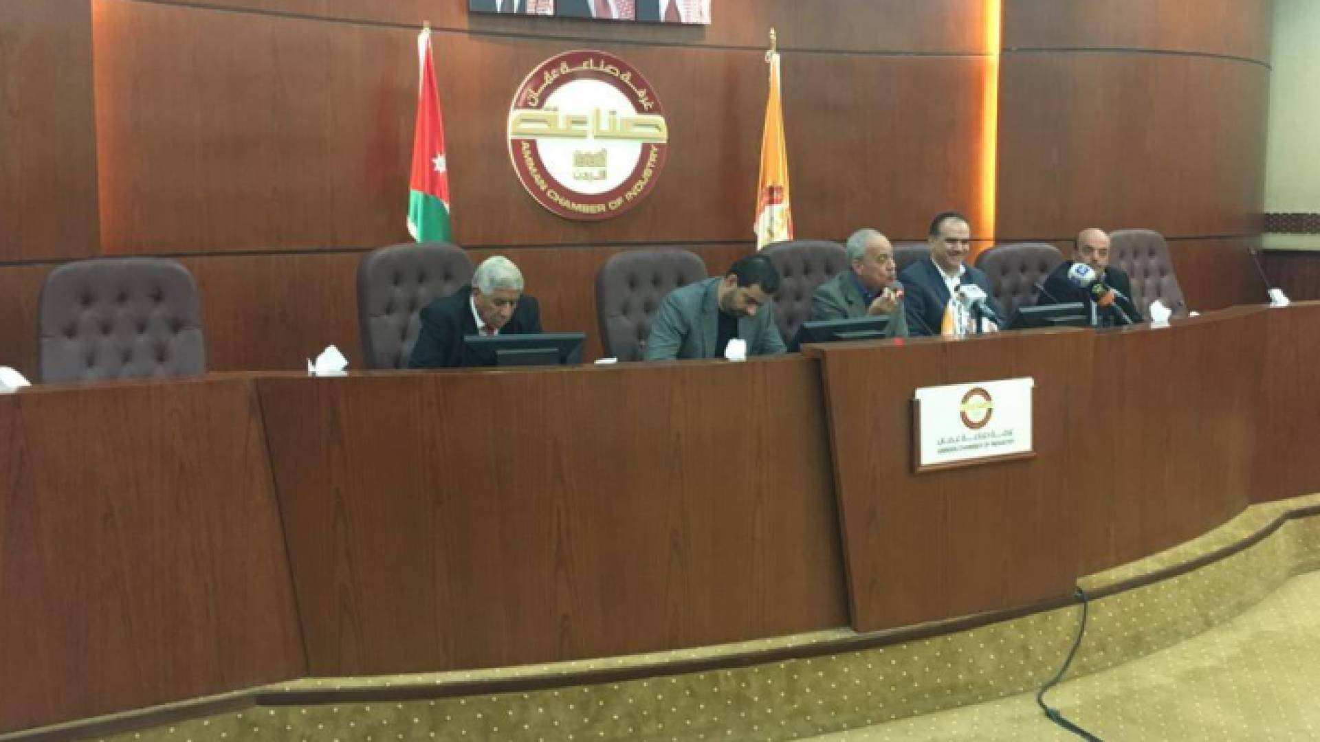 وزير الزراعة: حماية المنتج المحلي واجب وطني