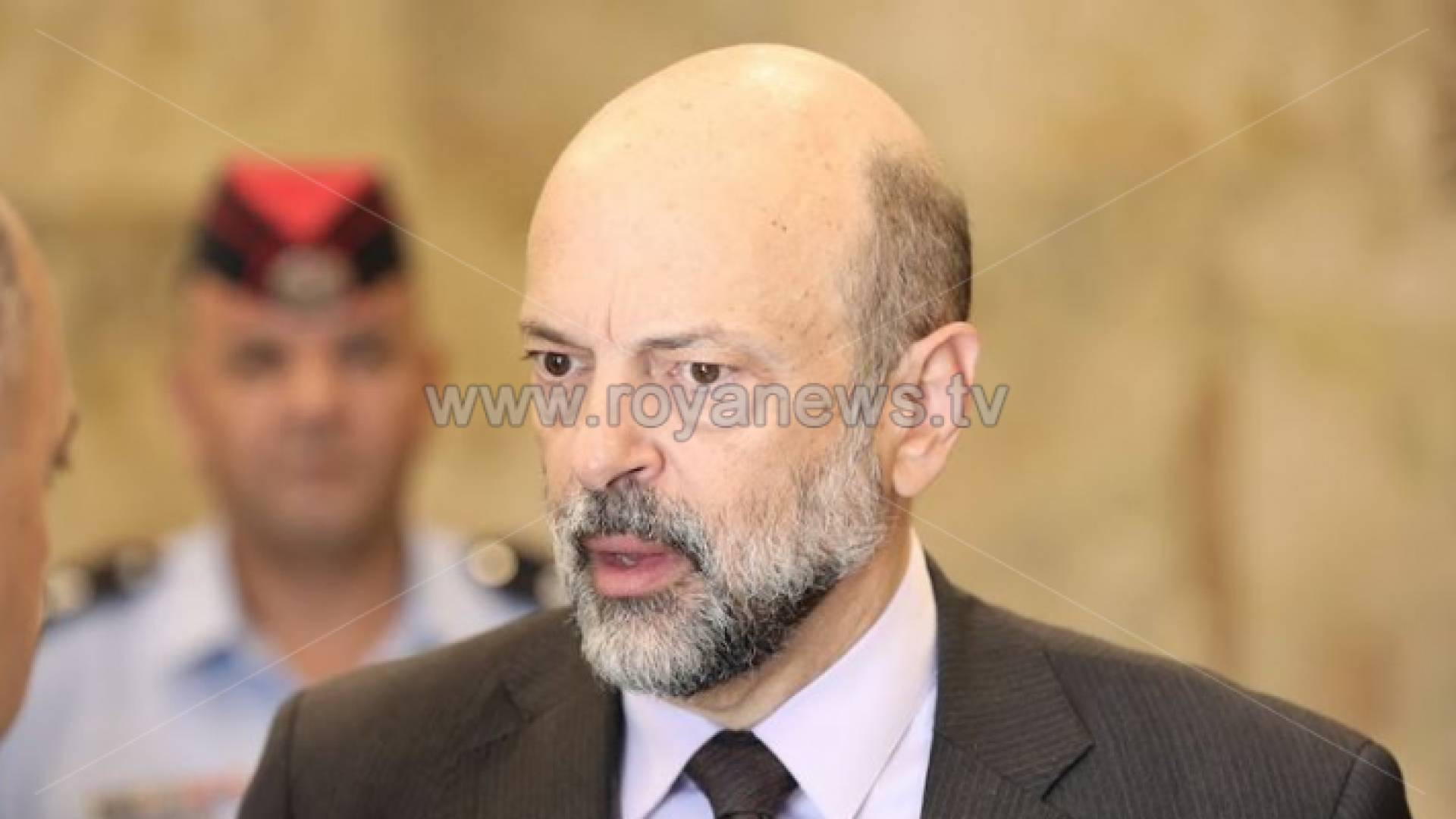 رئيس الوزراء عمر الرزاز - أرشيفية