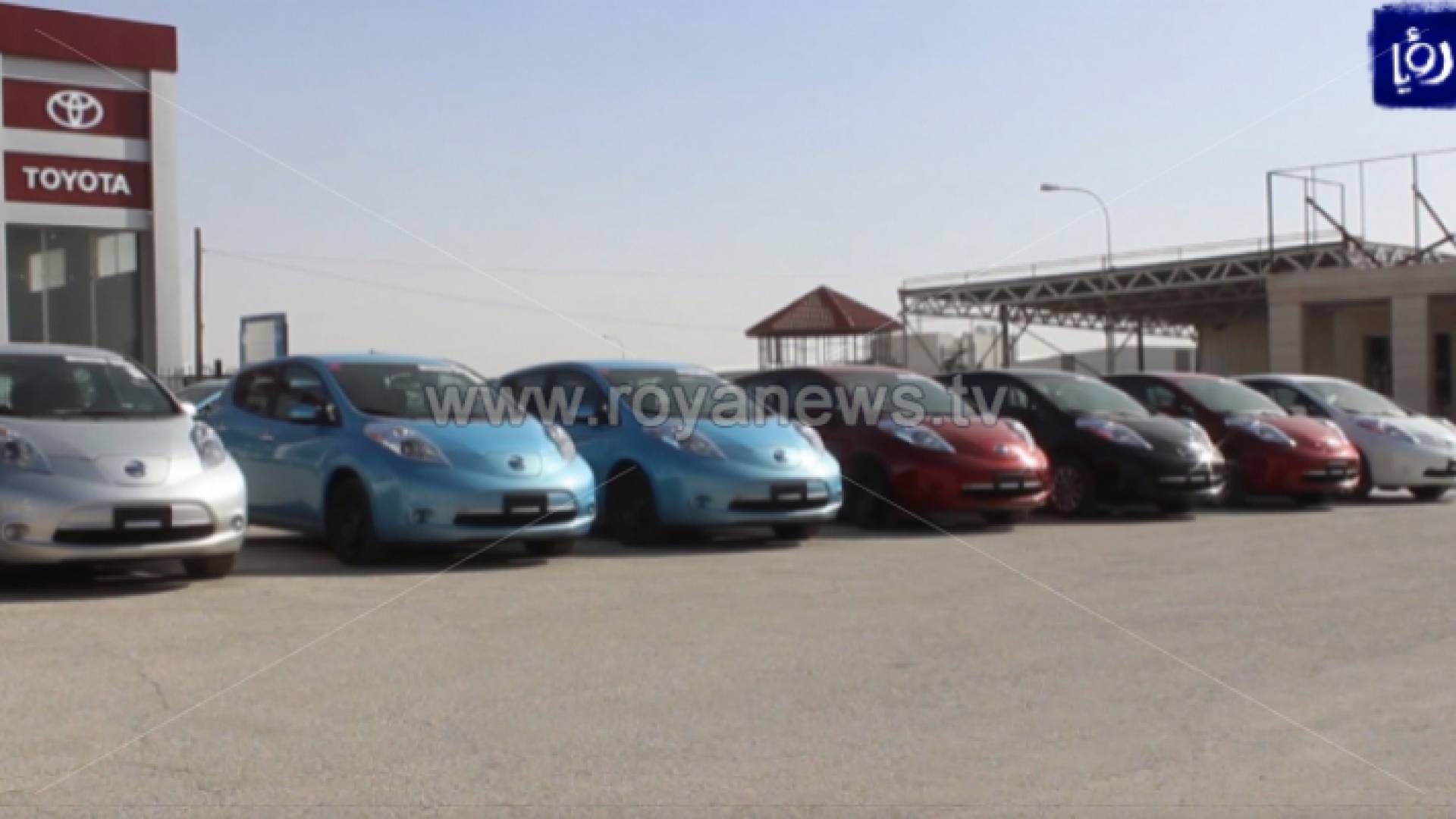 الحكومة تقرر تخفيض الضريبة الخاصة على السيارات الكهربائية