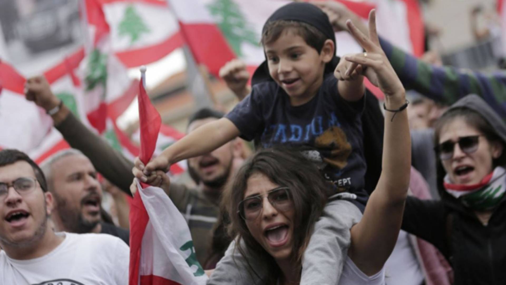 جانب من مظاهرات لبنان