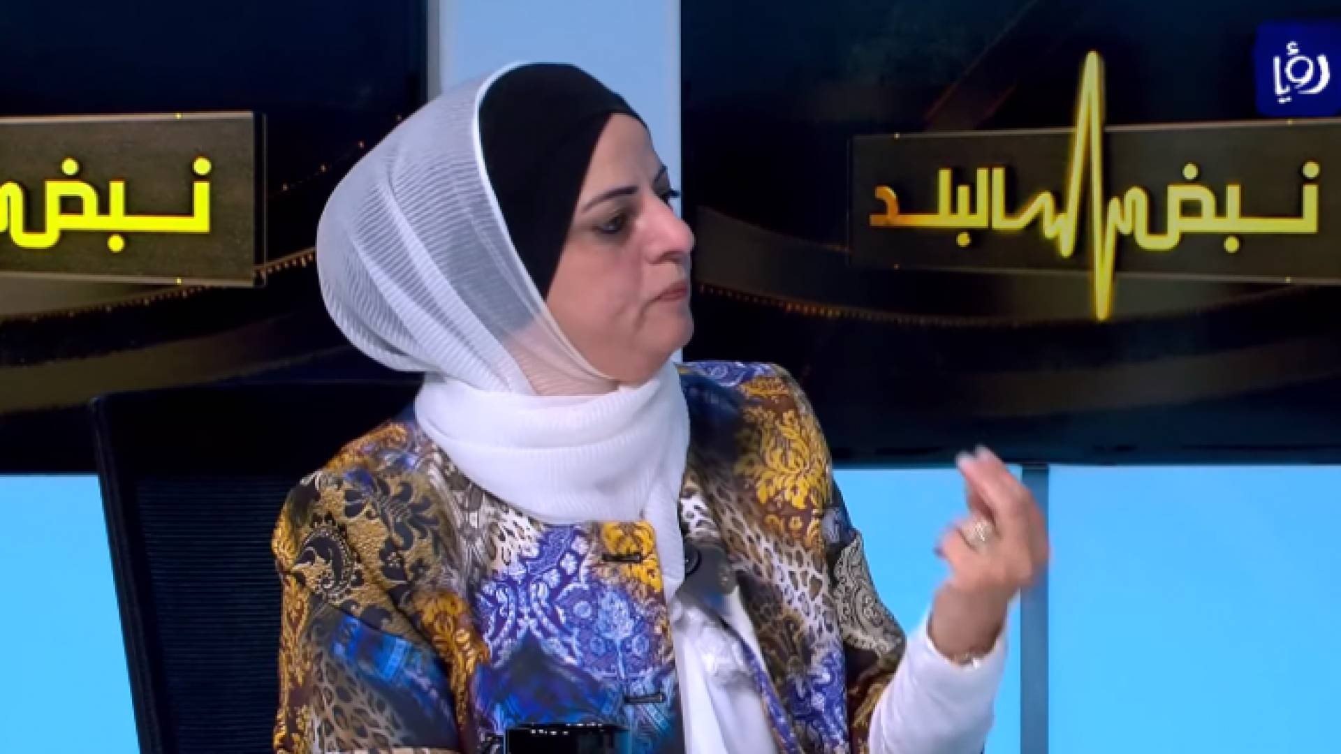 رئيس ديوان التشريع والرأي فداء الحمود