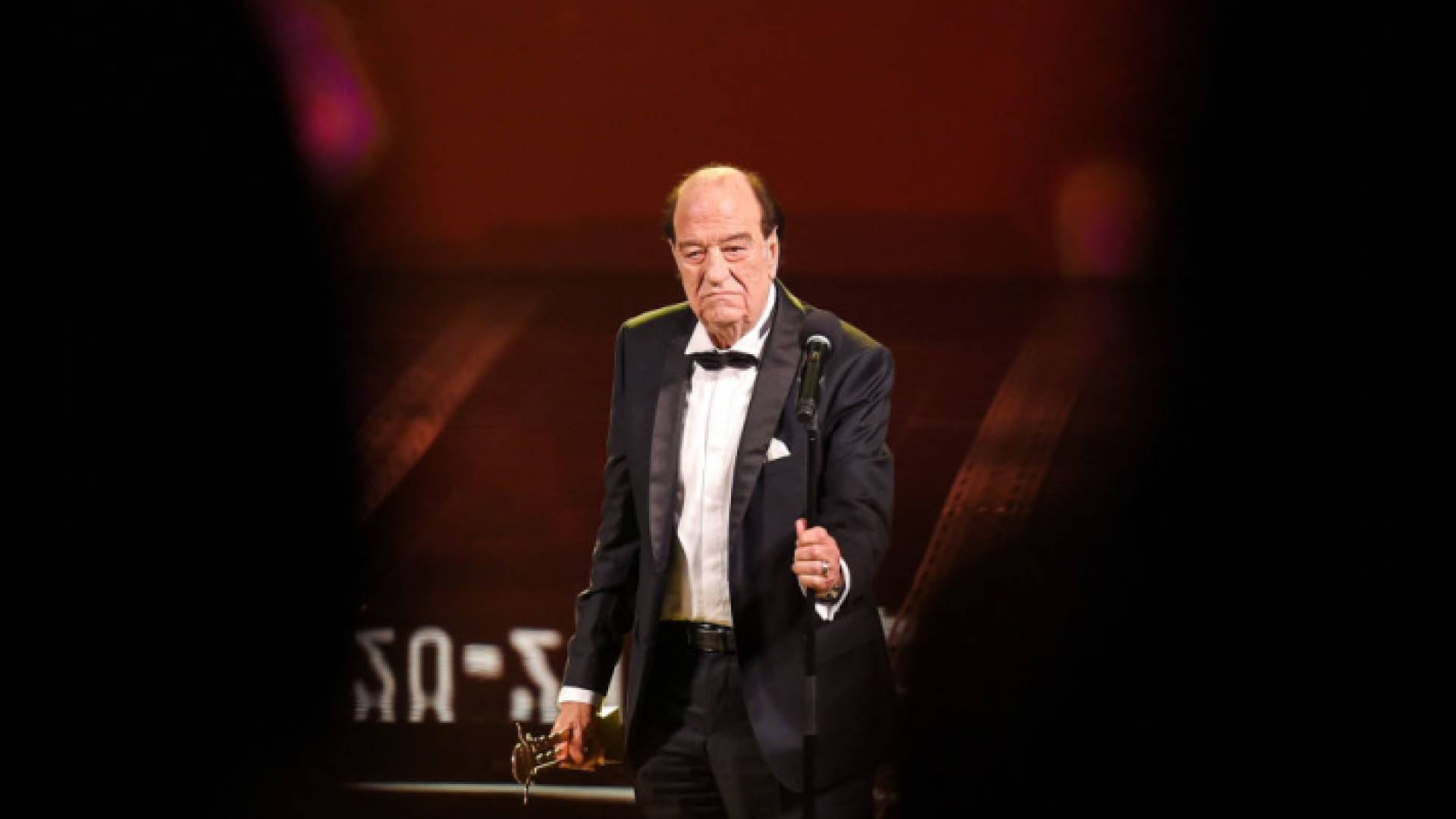 الفنان حسن حسني