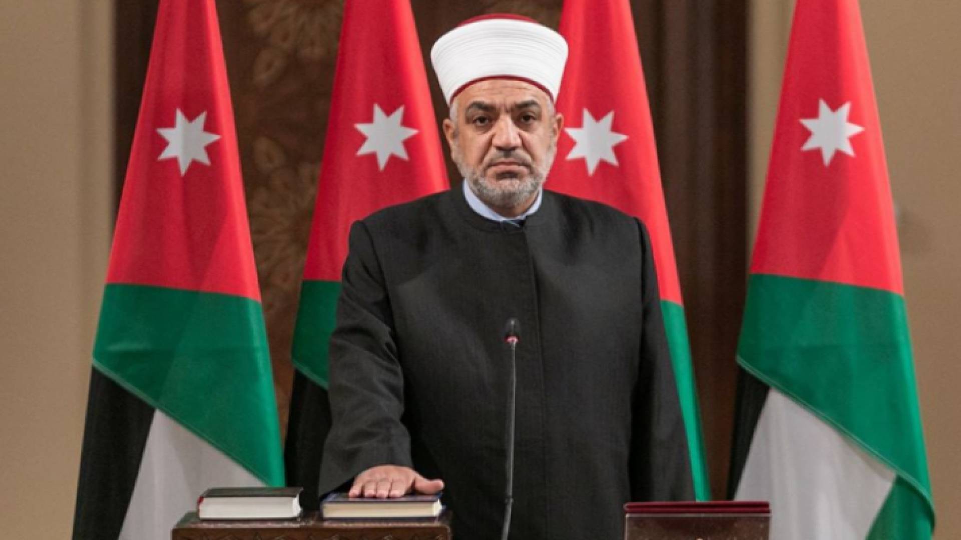 وزير الأوقاف والشؤون والمقدسات الإسلامية الدكتور محمد الخلايلة