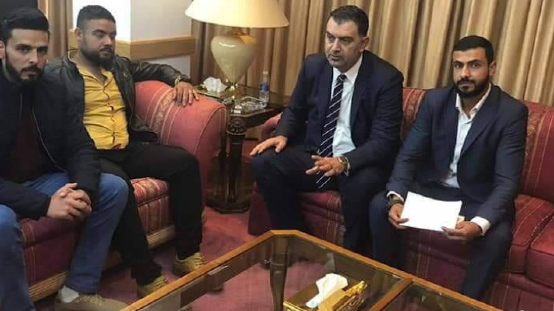 البطاينة يلتقي مندوبي عن المتعطلين عن العمل في الكرك