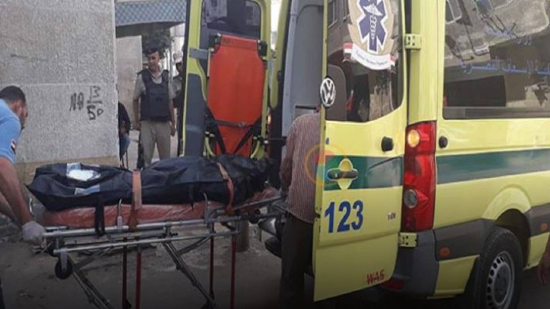 مصري يقتل عشيقته ويشعل النار في جثتها